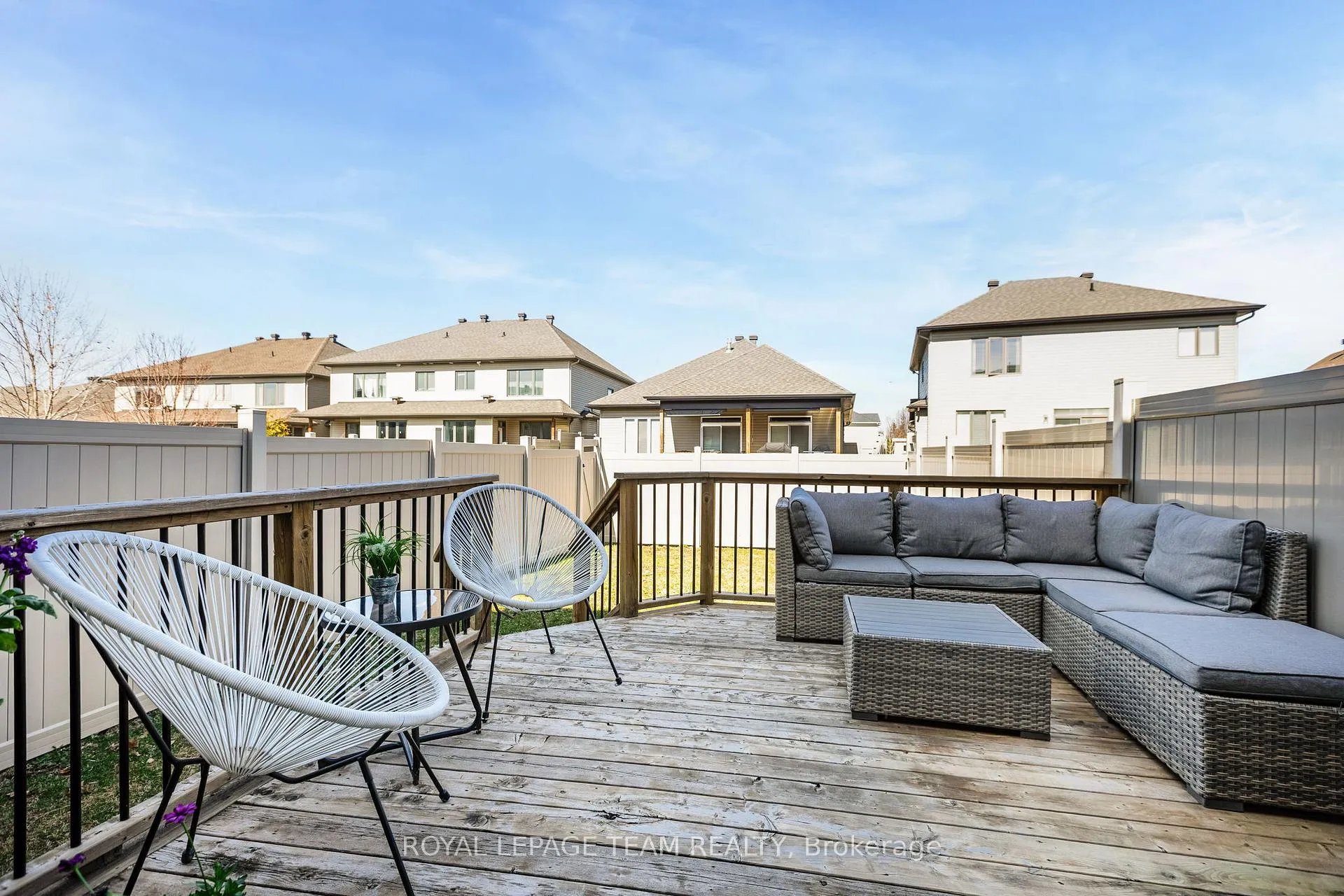 Photo 40 of 121 Woodhurst Crescent, Ottawa, Stittsville (South) — HOMEH