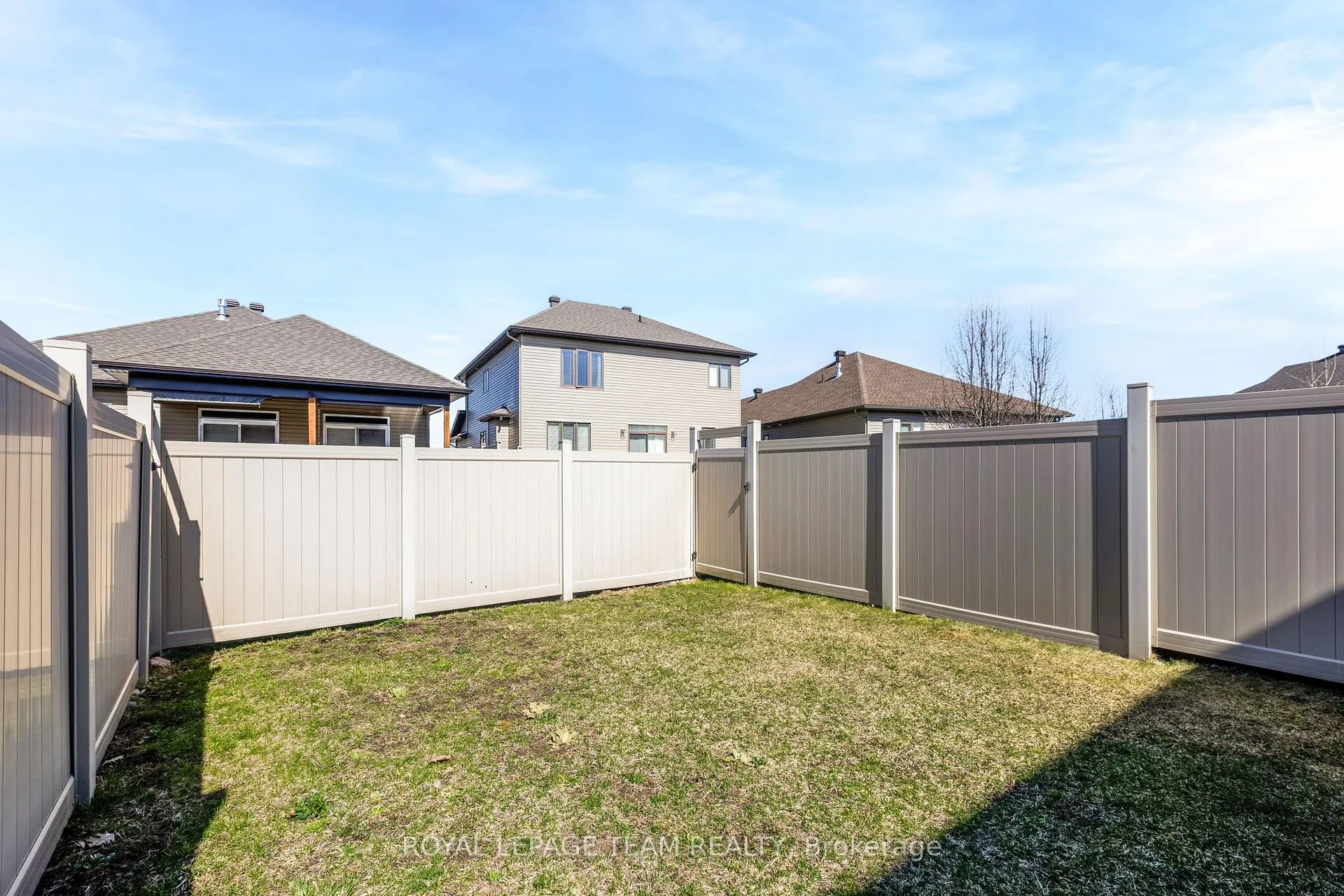 Photo 44 of 121 Woodhurst Crescent, Ottawa, Stittsville (South) — HOMEH