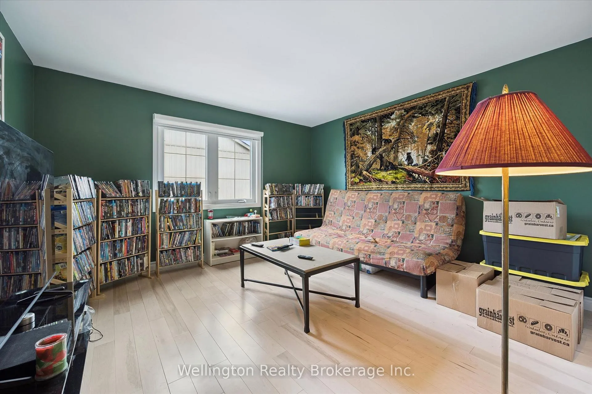 Photo 14 of 405 Clairbrook Crescent, Waterloo — HOMEH