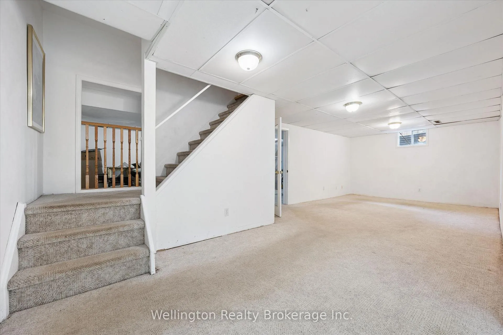 Photo 19 of 405 Clairbrook Crescent, Waterloo — HOMEH
