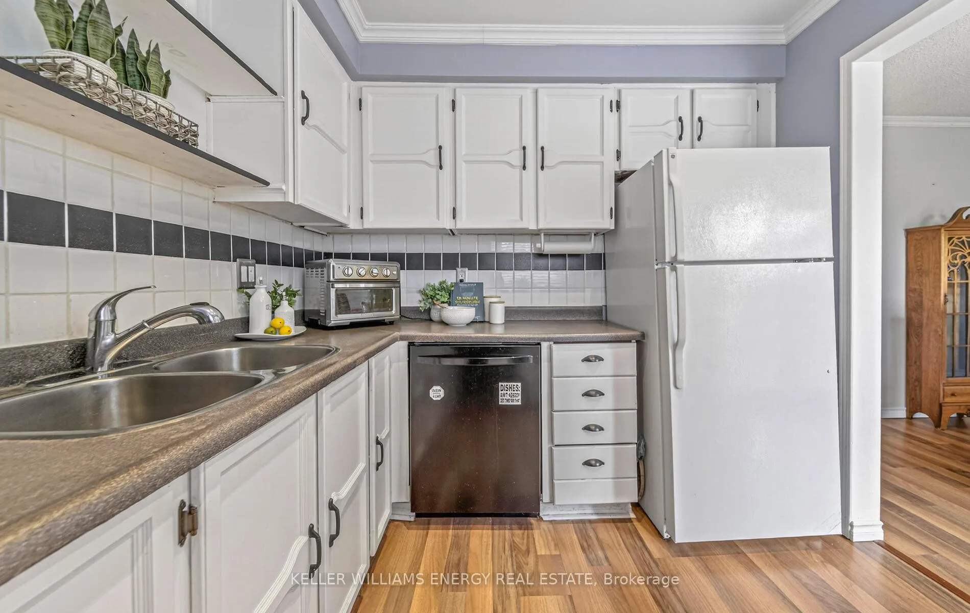 Photo 18 of 557 Birkdale Street, Oshawa, Donevan — HOMEH