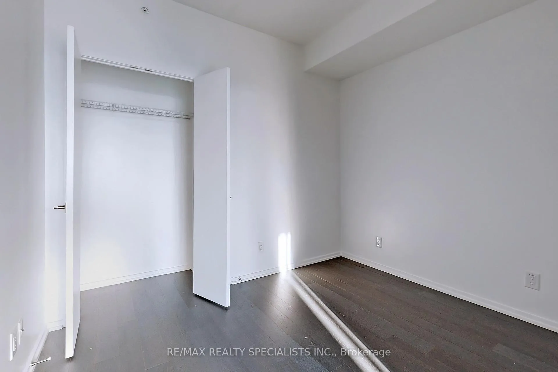 Photo 16 of Unit 5312, 70 Temperance Street, Toronto, Bay Street Corridor — HOMEH