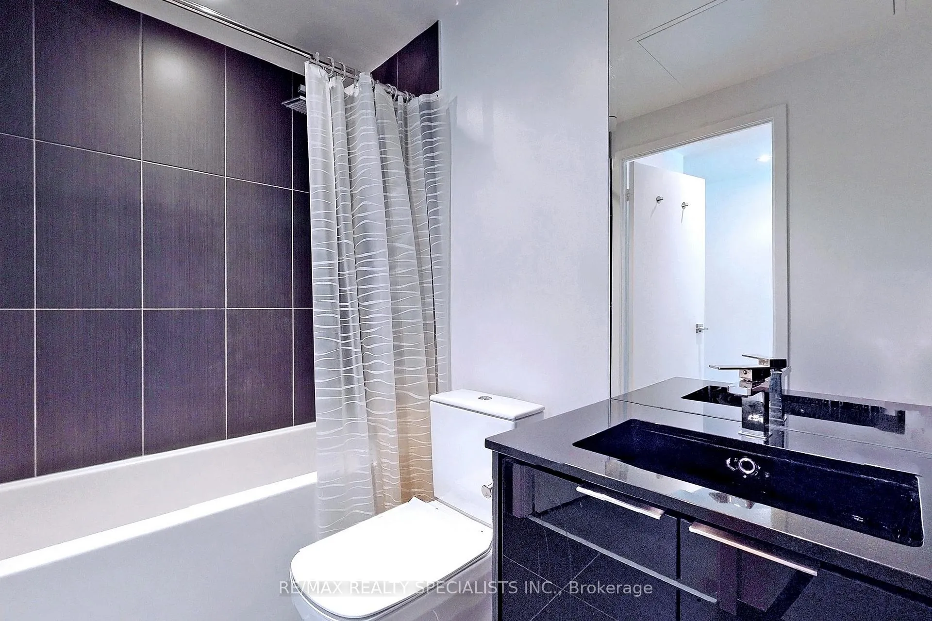 Photo 21 of Unit 5312, 70 Temperance Street, Toronto, Bay Street Corridor — HOMEH