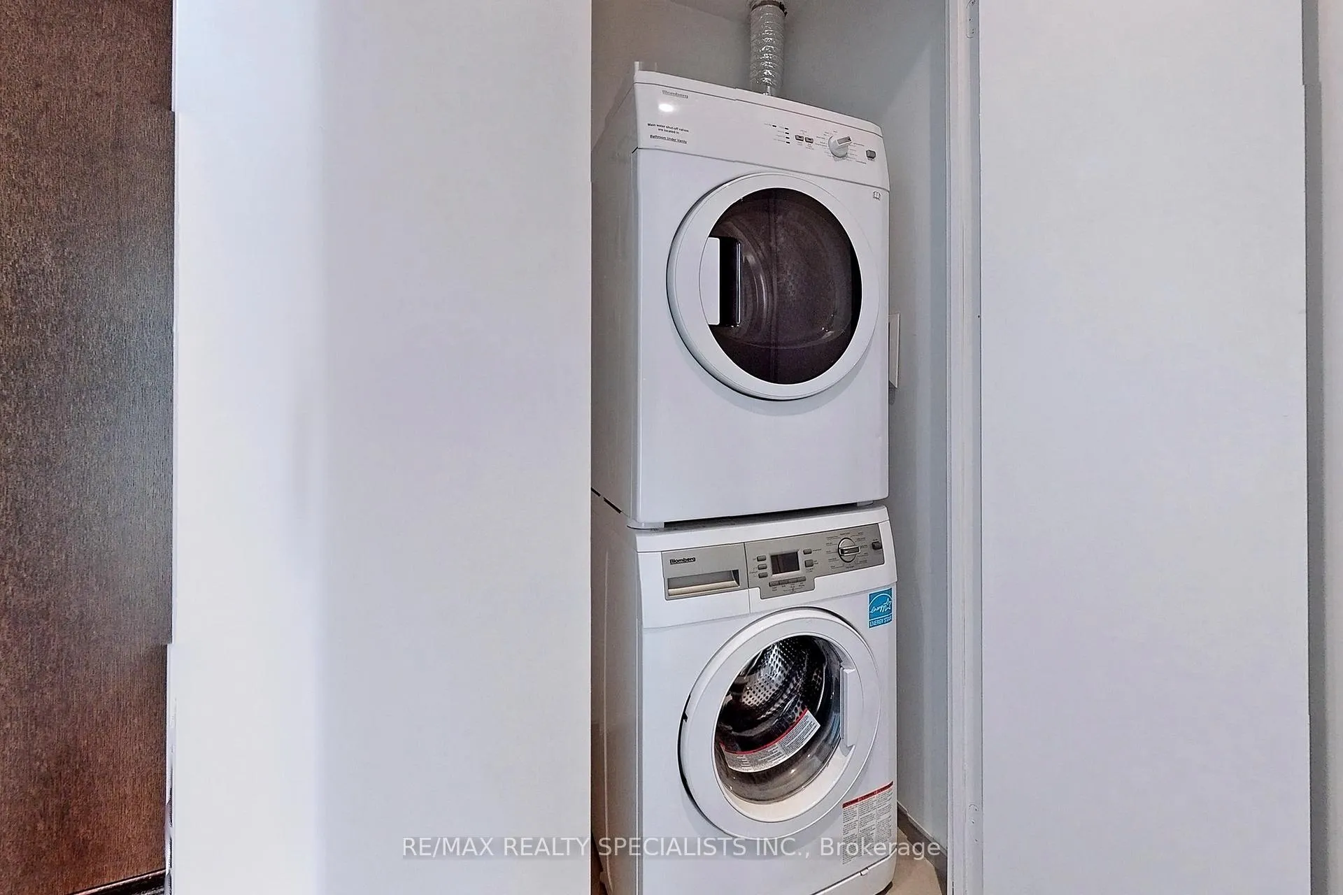 Photo 23 of Unit 5312, 70 Temperance Street, Toronto, Bay Street Corridor — HOMEH