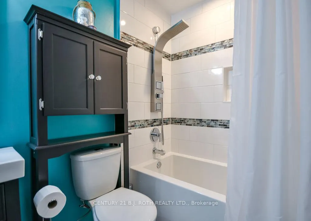 Photo 19 of 92 Cunningham Drive, Barrie, Ardagh — HOMEH