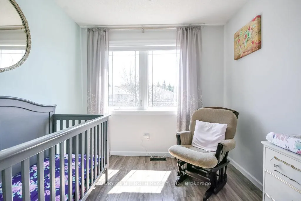 Photo 21 of 92 Cunningham Drive, Barrie, Ardagh — HOMEH