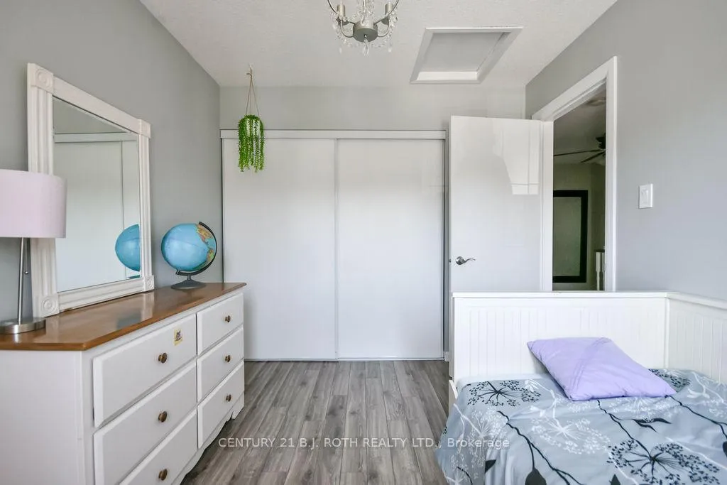 Photo 24 of 92 Cunningham Drive, Barrie, Ardagh — HOMEH