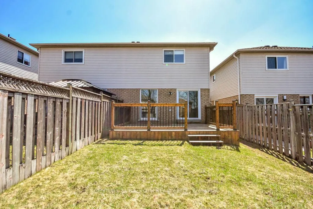 Photo 34 of 92 Cunningham Drive, Barrie, Ardagh — HOMEH