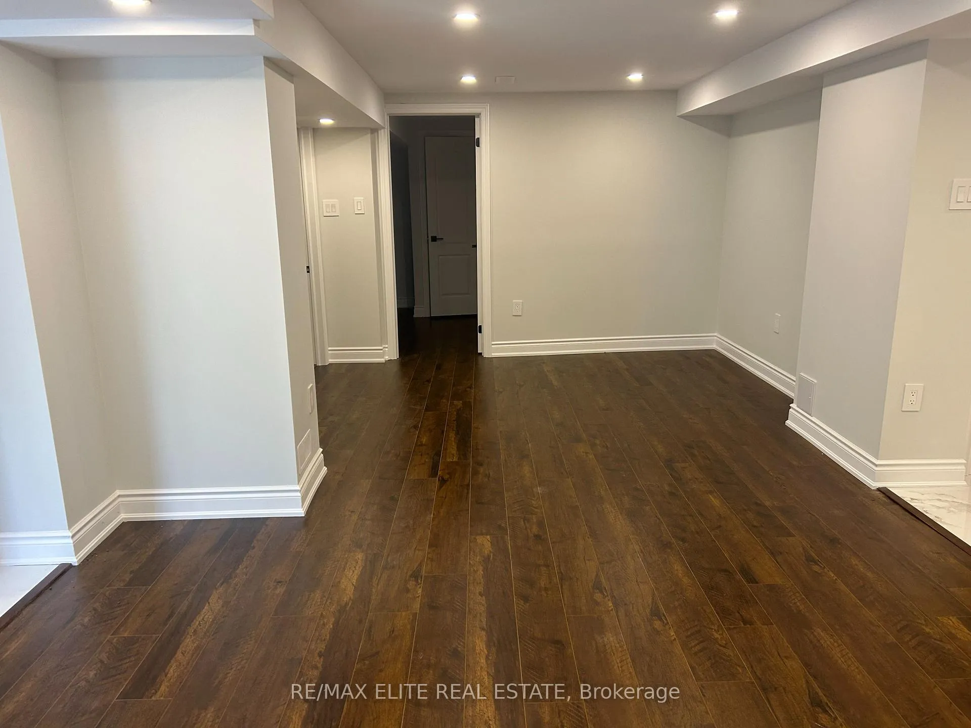 Photo 4 of Unit bsmt, 5631 River Grove Avenue, Mississauga, East Credit — HOMEH