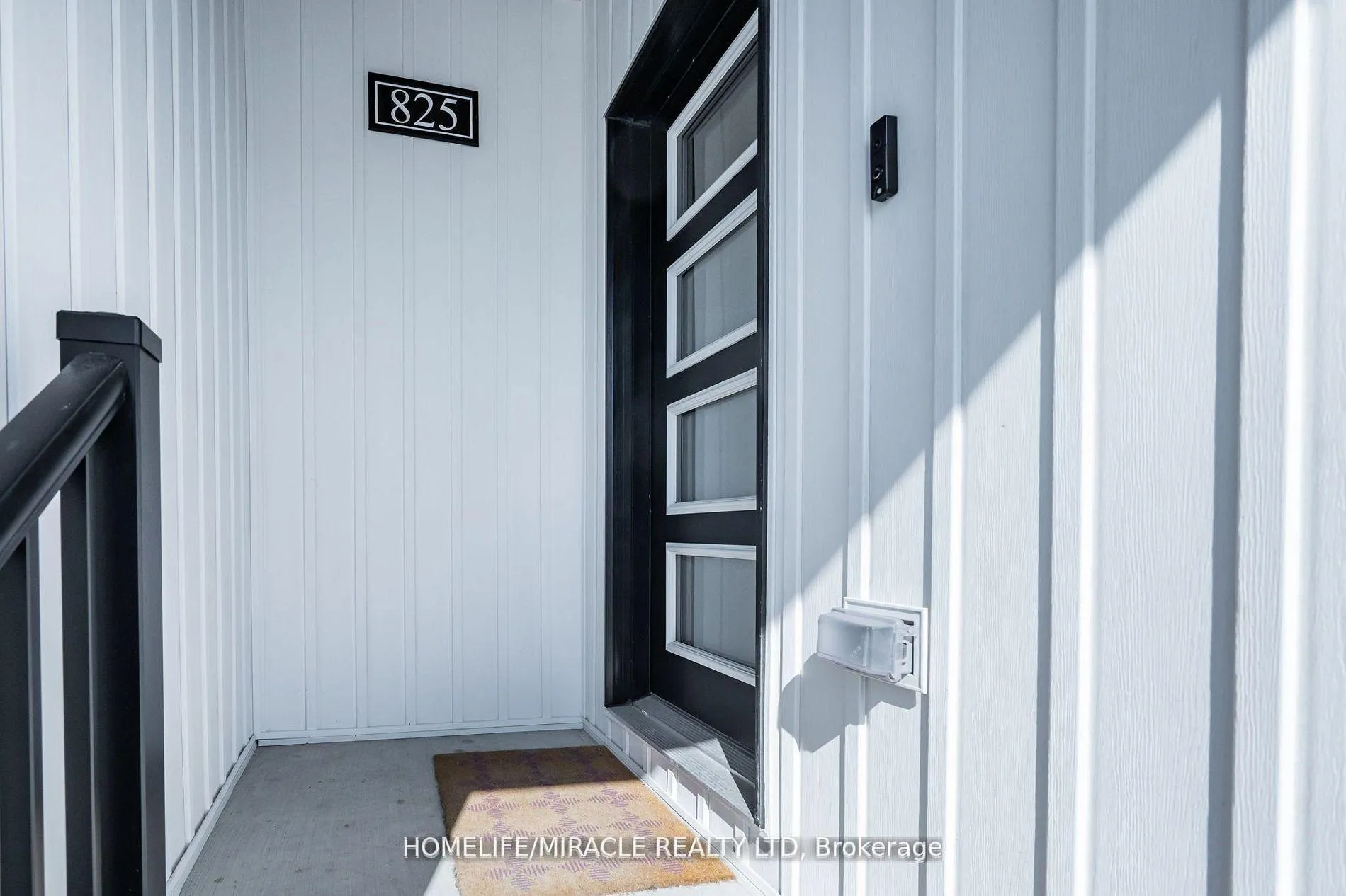 Photo 2 of Unit 825, 4263 Fourth Avenue, Niagara Falls, Downtown — HOMEH