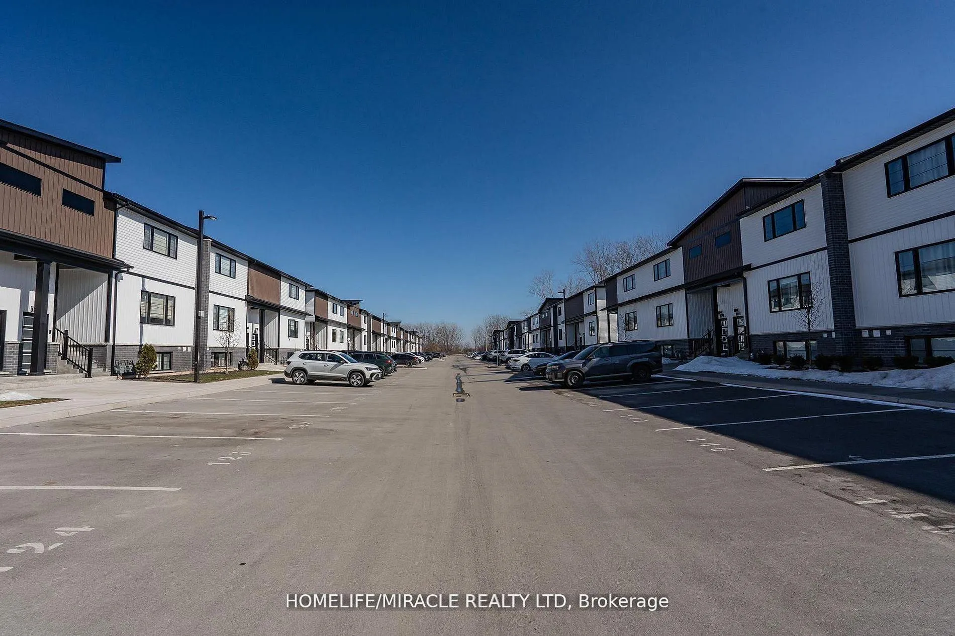 Photo 28 of Unit 825, 4263 Fourth Avenue, Niagara Falls, Downtown — HOMEH