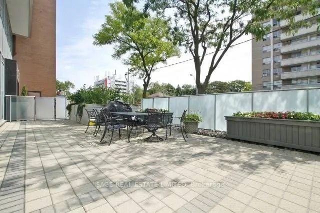 Photo 12 of Unit 307, 562 Eglinton Avenue E, Toronto, Mount Pleasant East — HOMEH