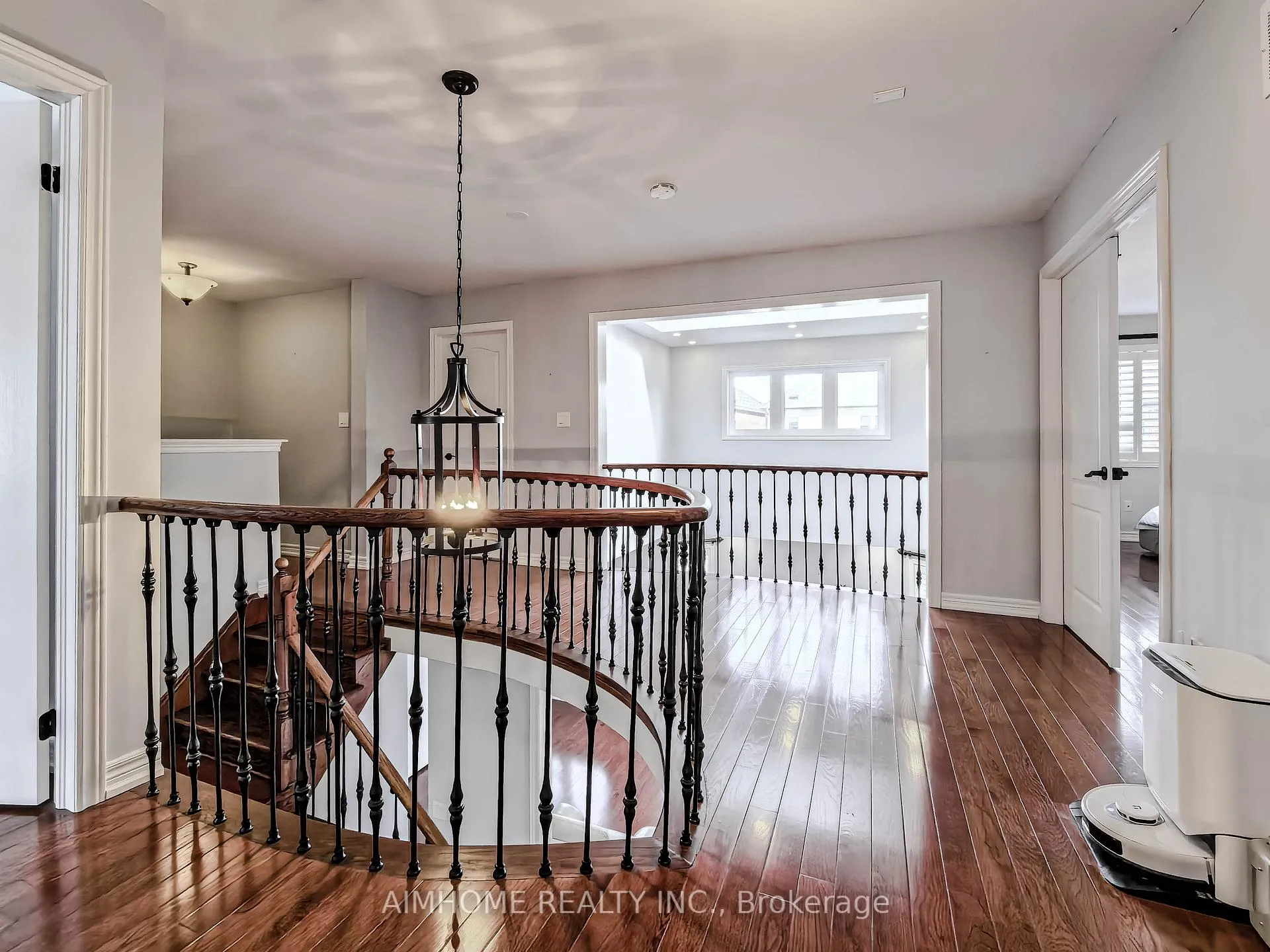 Photo 16 of 16 Chasser Drive, Markham, Greensborough — HOMEH