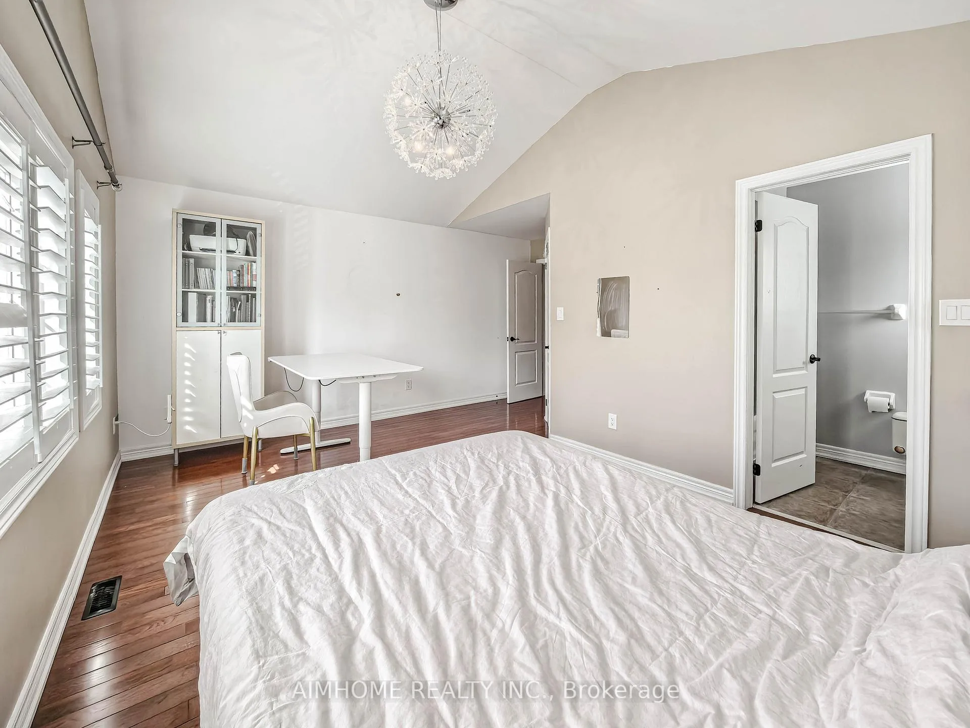 Photo 28 of 16 Chasser Drive, Markham, Greensborough — HOMEH