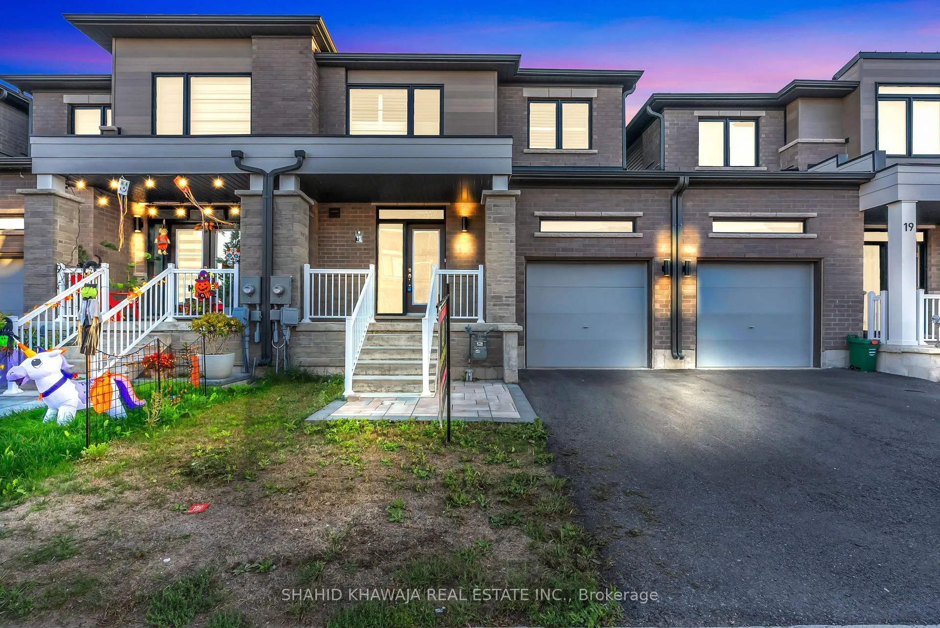 Photo 1 of 15 Bentgrass Drive, Welland, Hwy 406/Welland — HOMEH