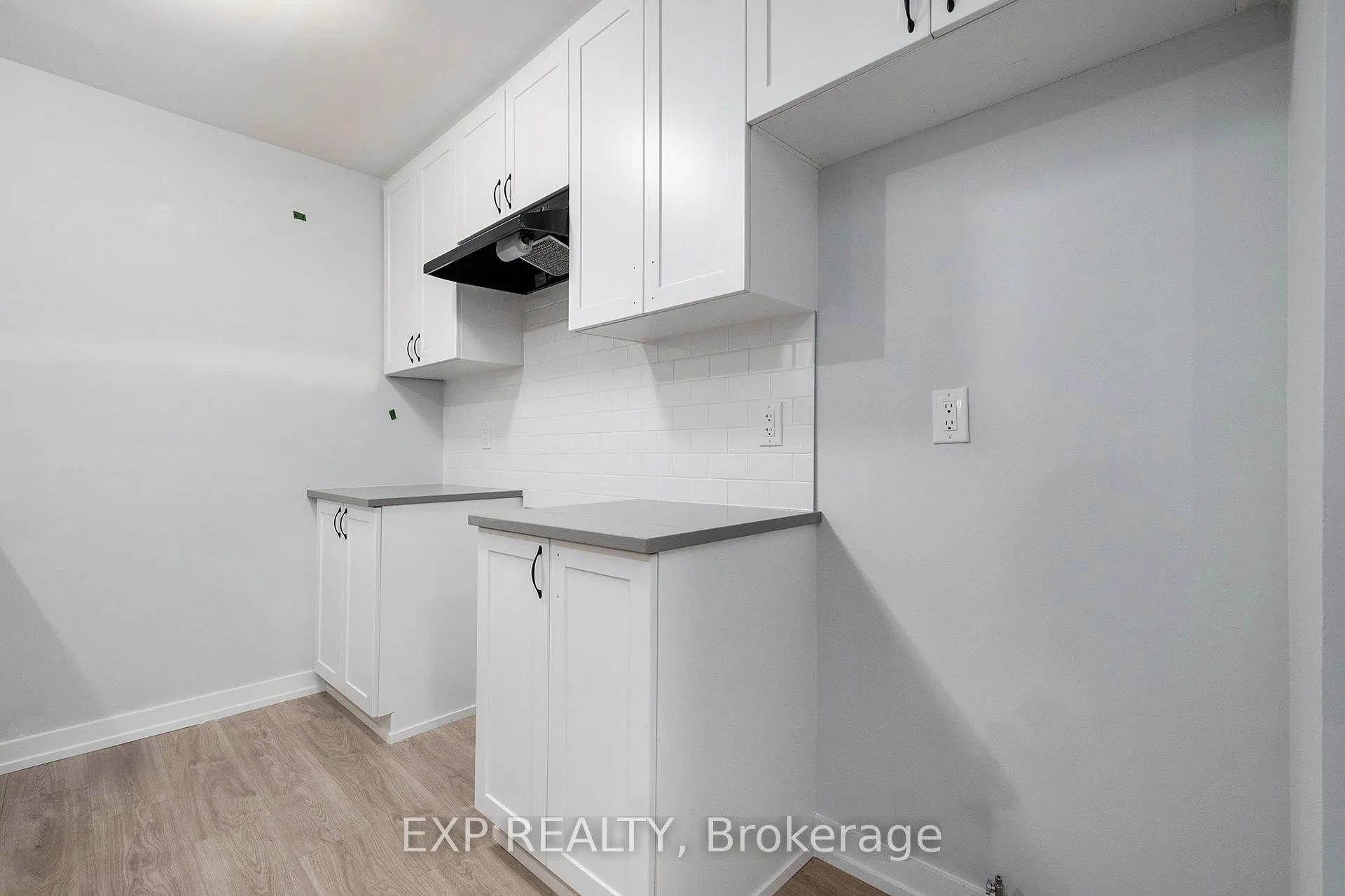 Photo 8 of 206 Tobiano Private, Ottawa, Stittsville (South) — HOMEH