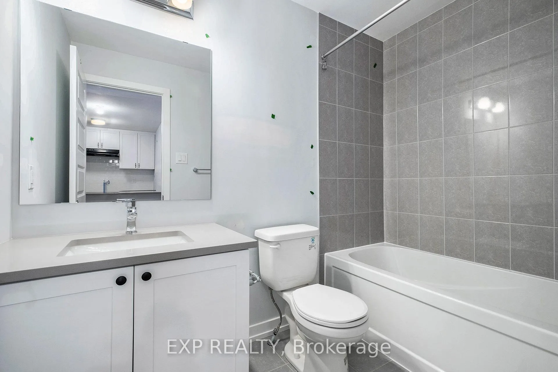 Photo 15 of 206 Tobiano Private, Ottawa, Stittsville (South) — HOMEH