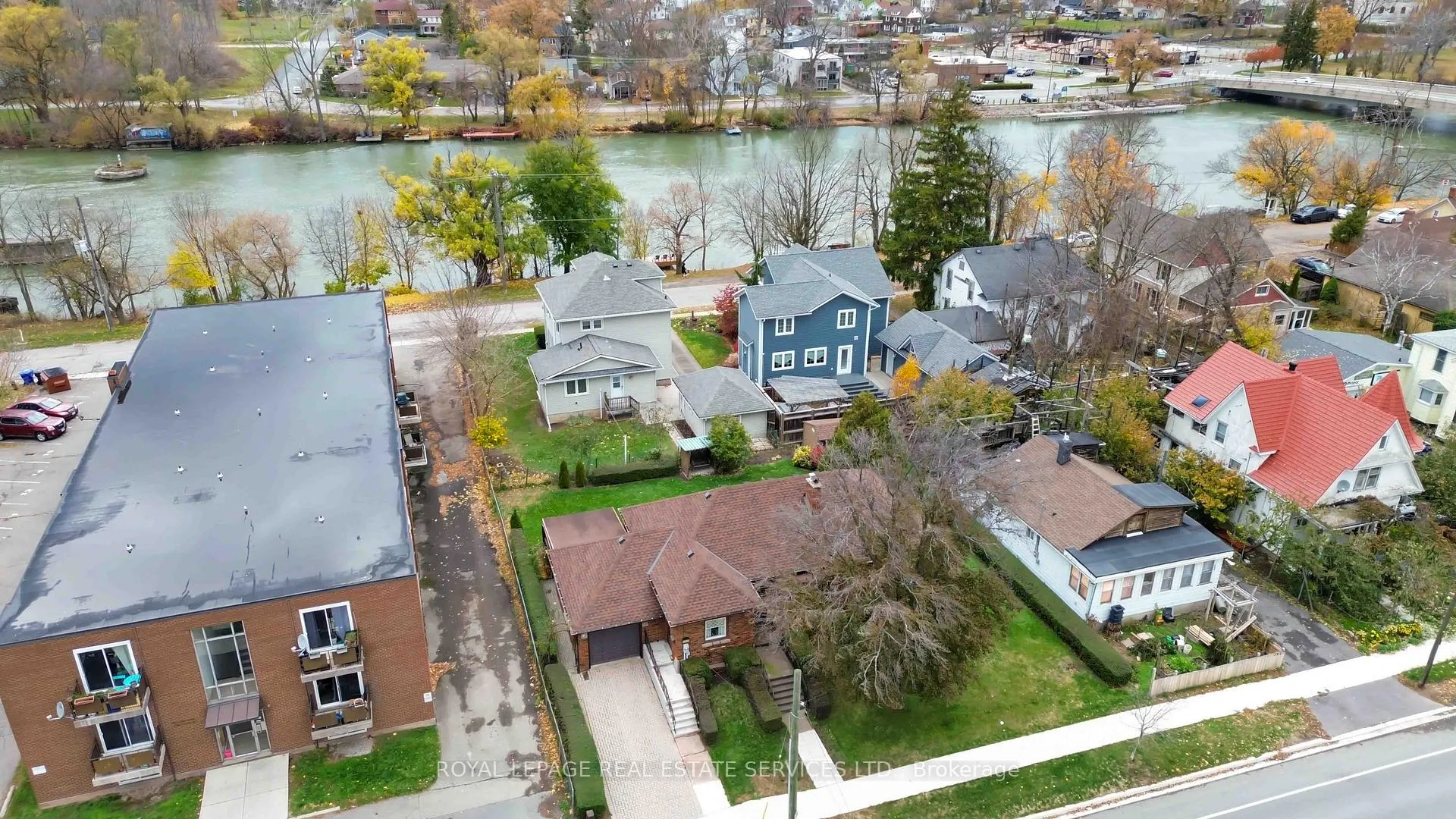 Photo 38 of 3835 Main Street, Niagara Falls, Chippawa — HOMEH