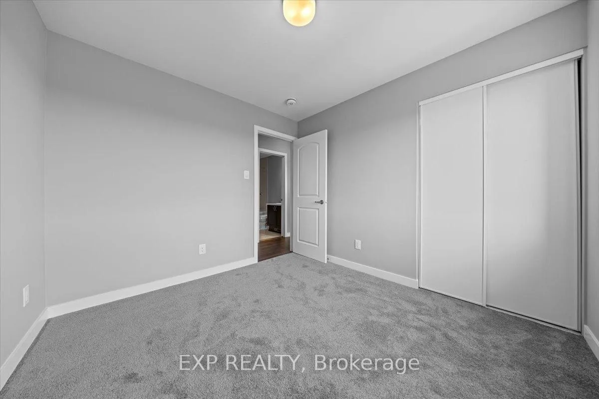 Photo 18 of 212 Tobiano Private, Ottawa, Stittsville (South) — HOMEH