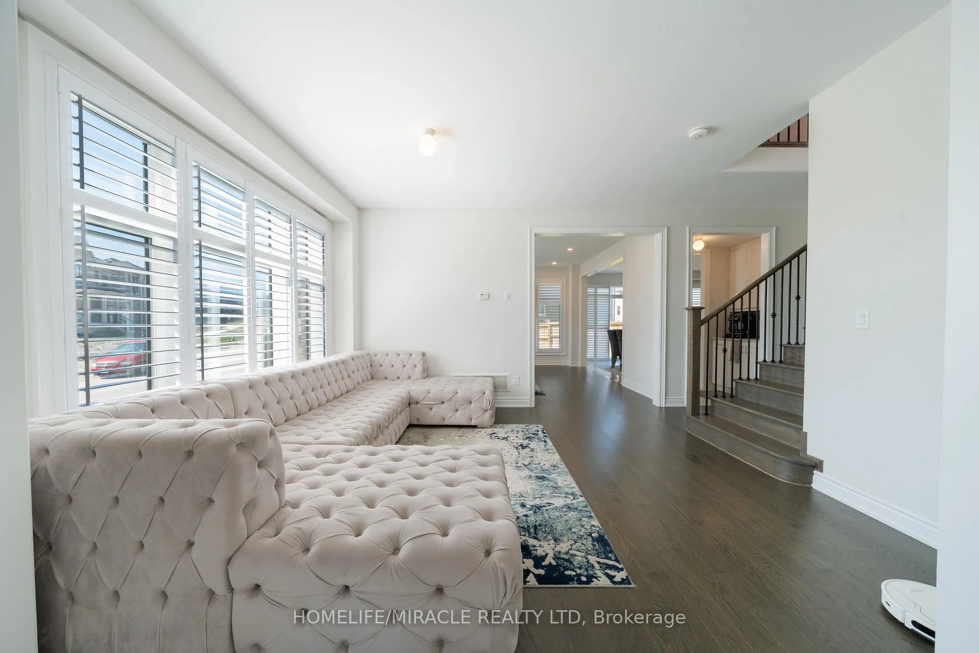 Photo 12 of 1 Ainslie Hill Crescent, Georgina, Sutton & Jackson's Point — HOMEH