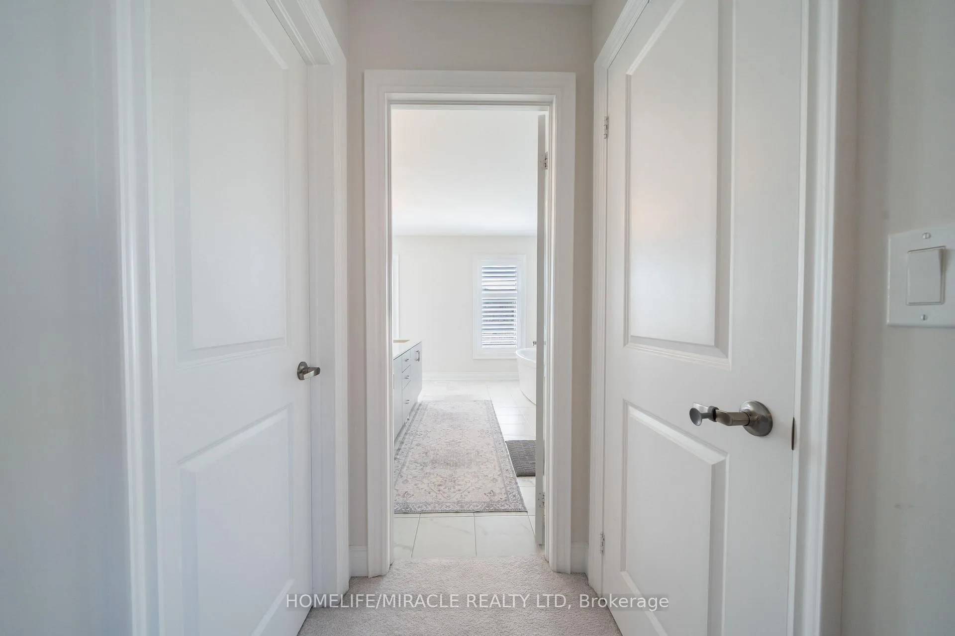 Photo 25 of 1 Ainslie Hill Crescent, Georgina, Sutton & Jackson's Point — HOMEH