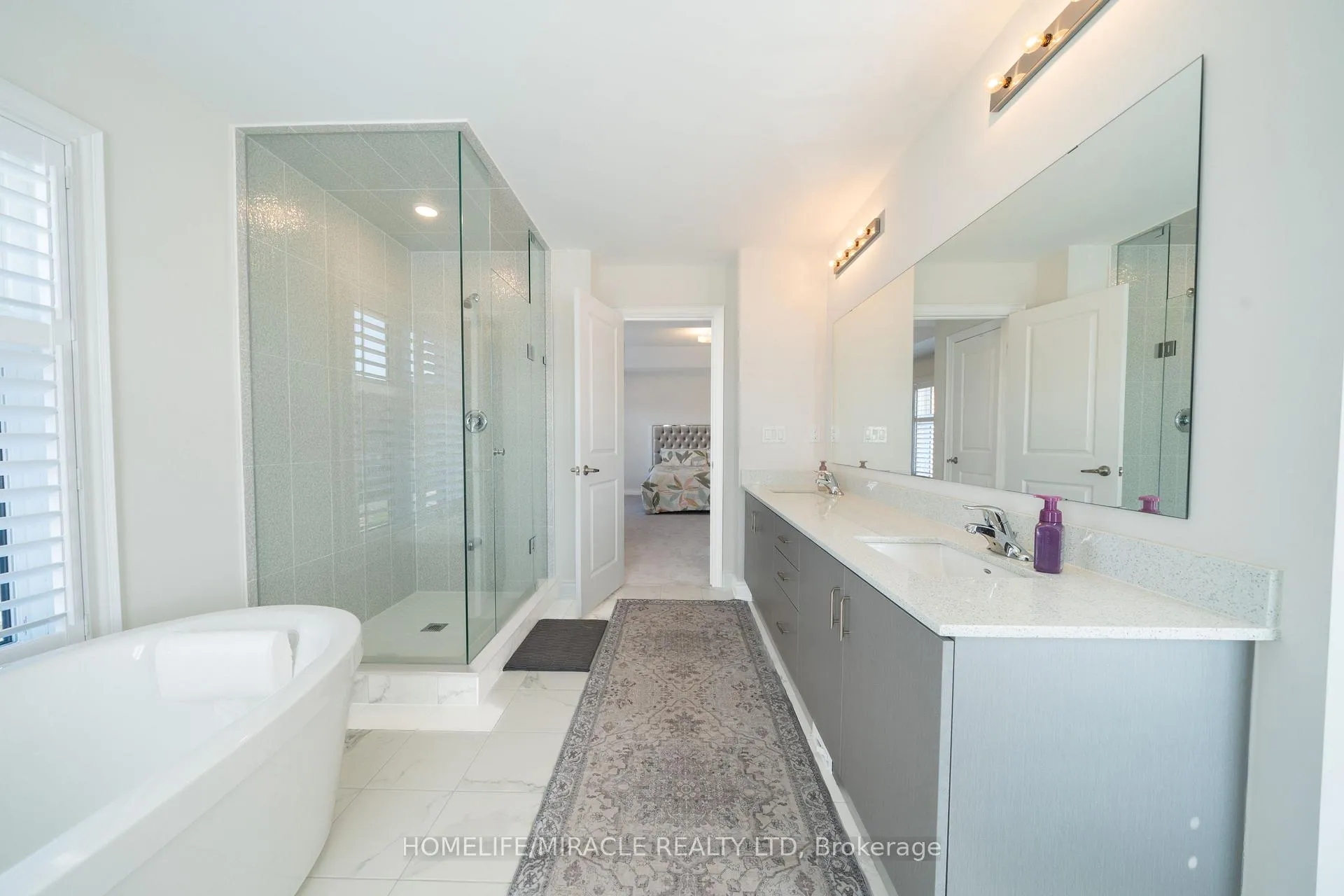 Photo 27 of 1 Ainslie Hill Crescent, Georgina, Sutton & Jackson's Point — HOMEH