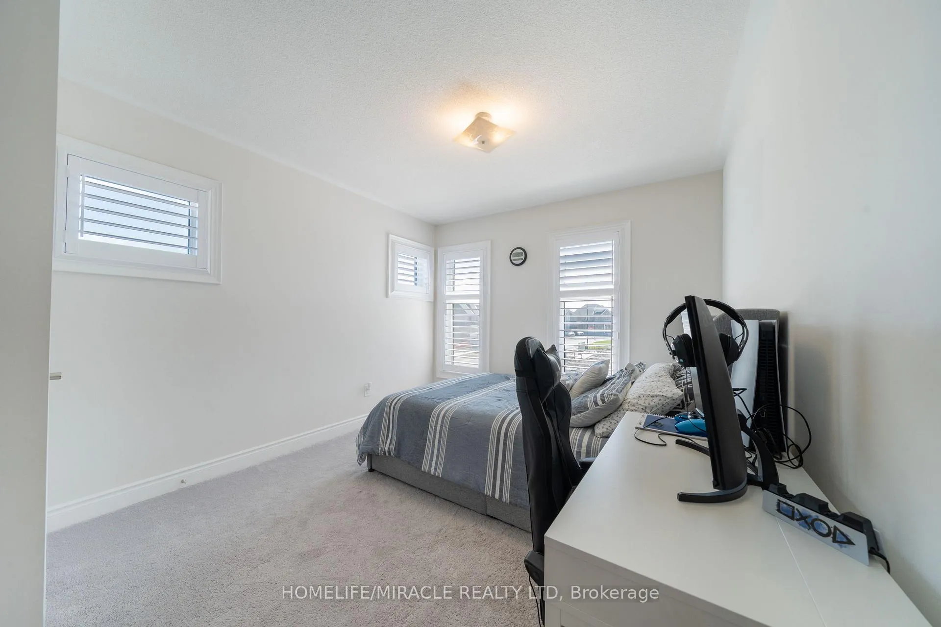 Photo 37 of 1 Ainslie Hill Crescent, Georgina, Sutton & Jackson's Point — HOMEH