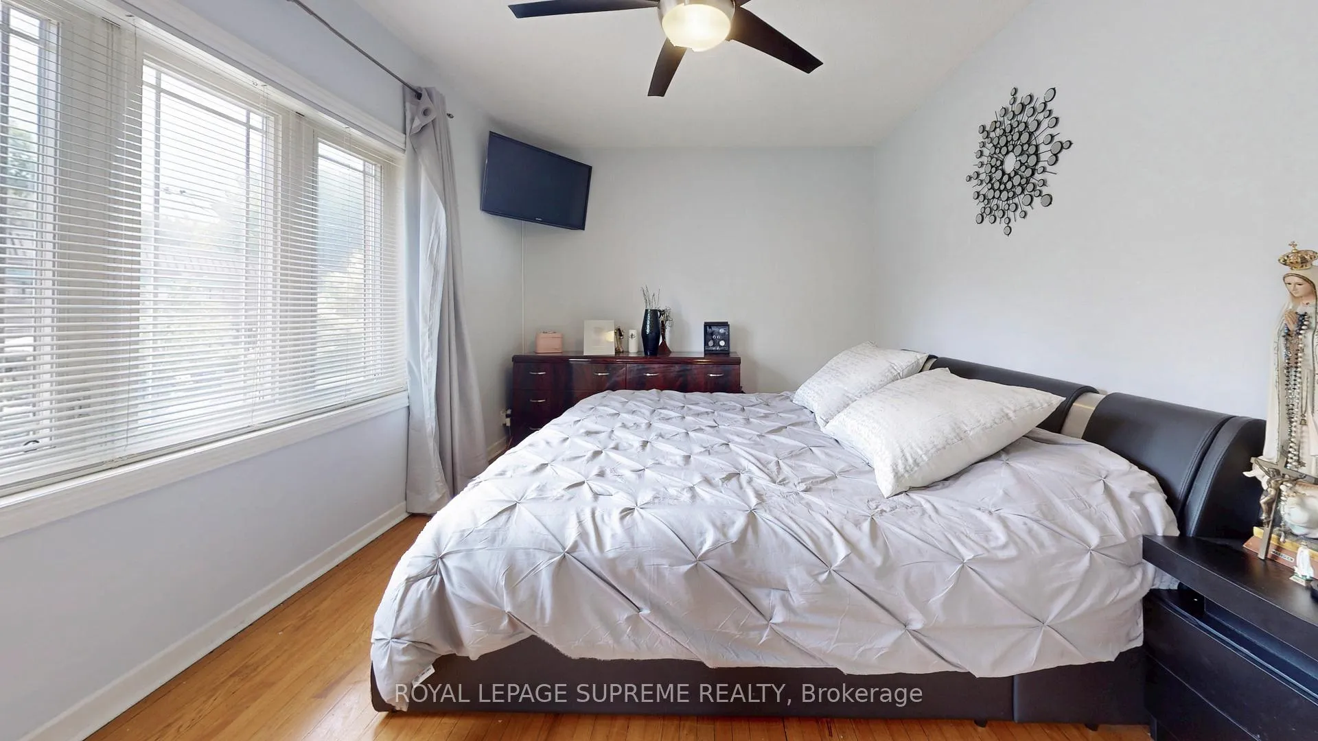 Photo 13 of 156 Osler Street, Toronto, Weston-Pellam Park — HOMEH
