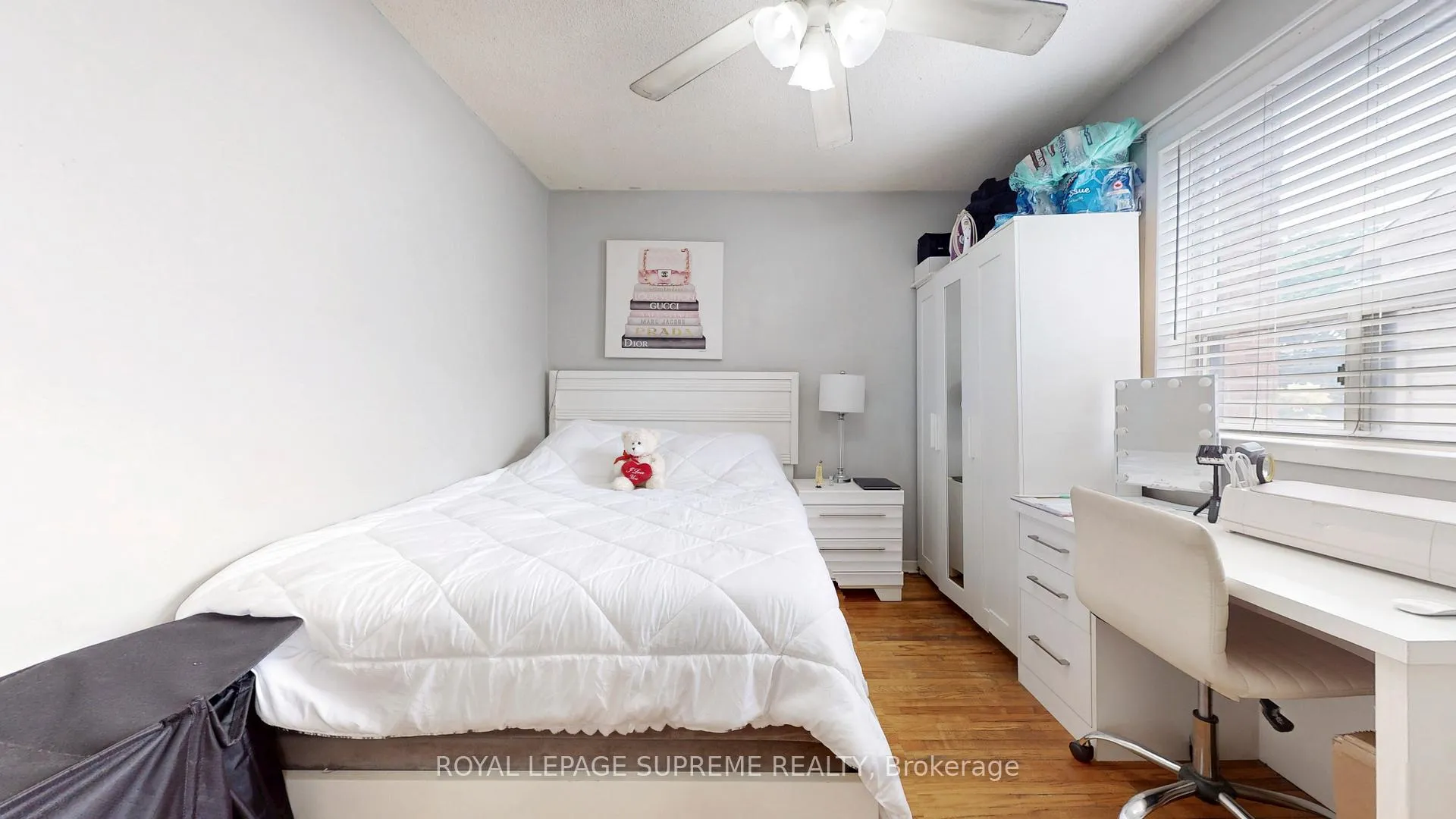 Photo 15 of 156 Osler Street, Toronto, Weston-Pellam Park — HOMEH
