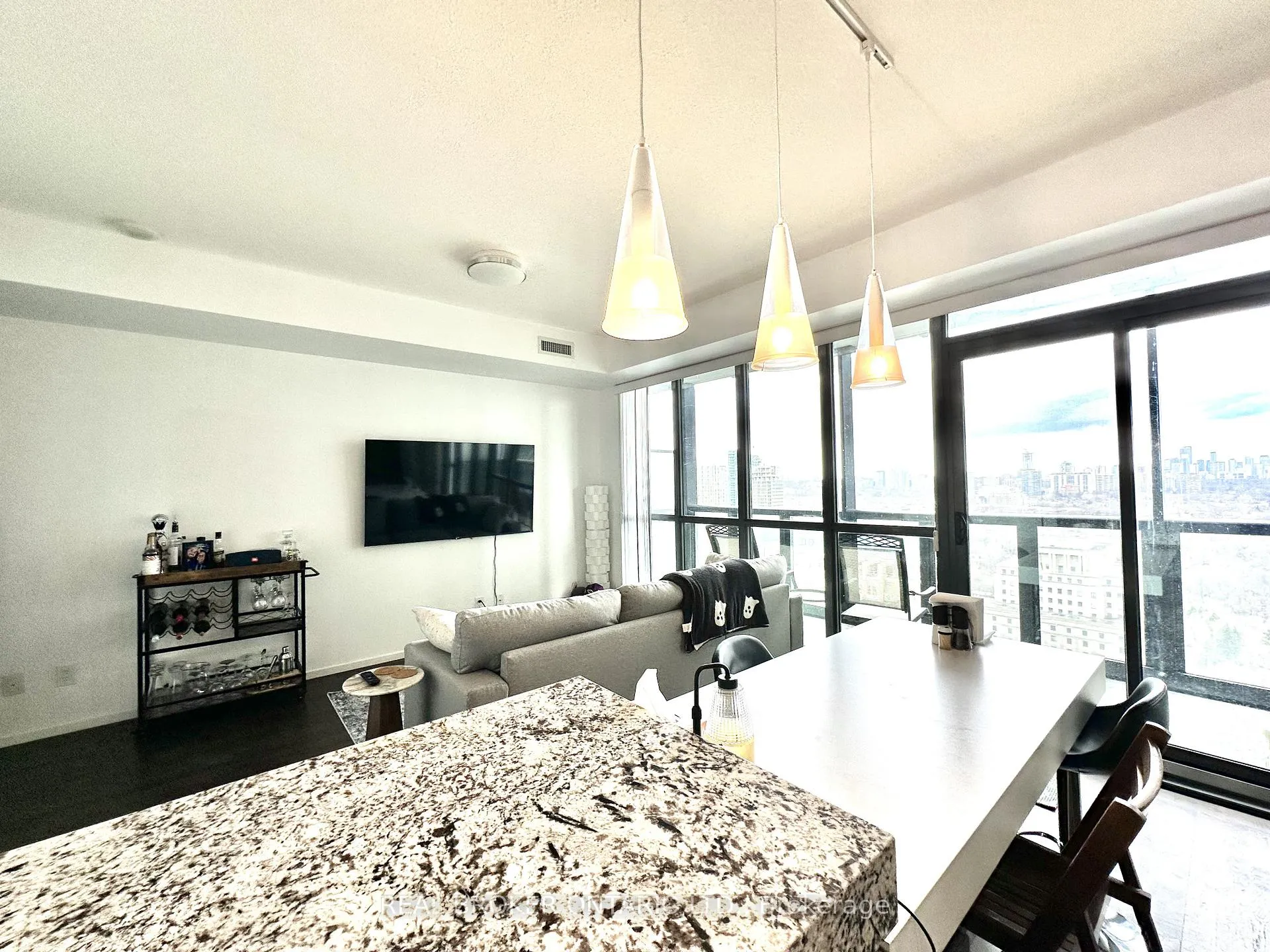Photo 8 of Unit 2708, 101 Charles Street E, Toronto, Church-Yonge Corridor — HOMEH