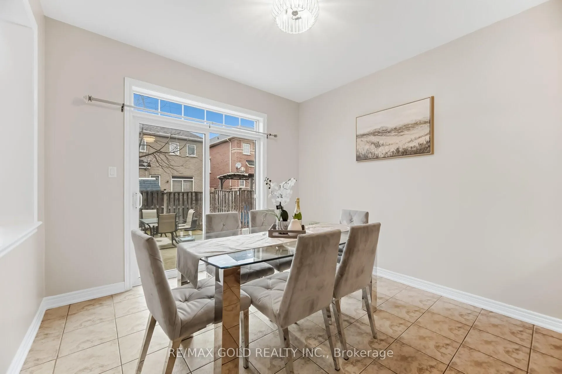 Photo 9 of 152 Father Tobin Road, Brampton, Sandringham-Wellington — HOMEH