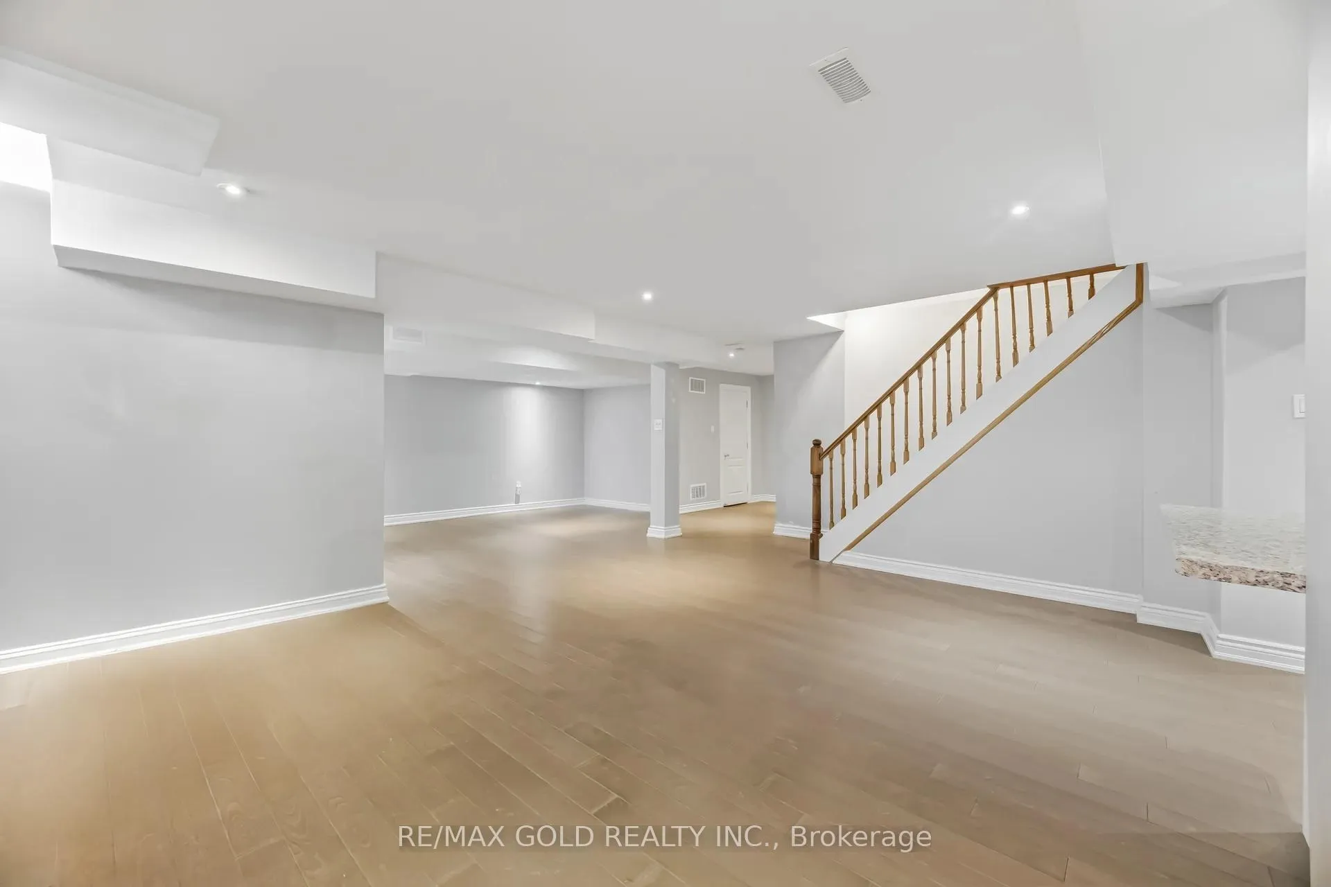 Photo 33 of 152 Father Tobin Road, Brampton, Sandringham-Wellington — HOMEH