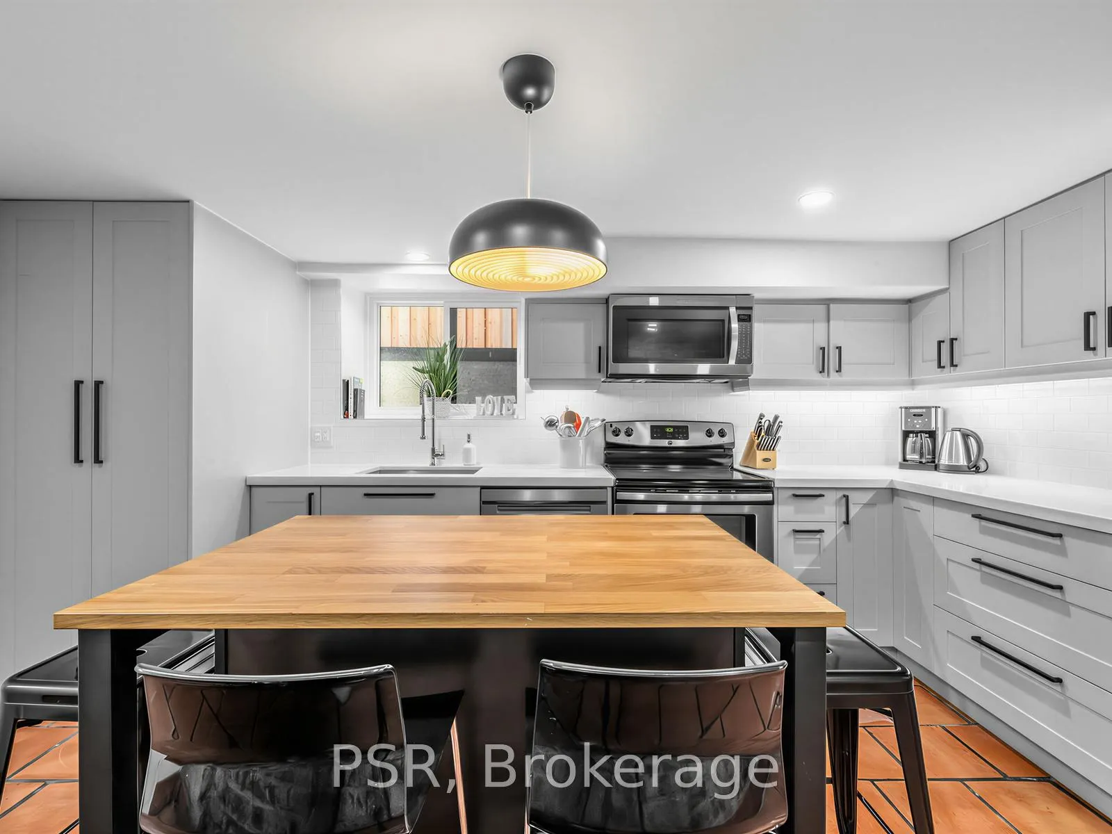 Photo 5 of Unit B, 69 Crawford Street, Toronto, Trinity-Bellwoods — HOMEH