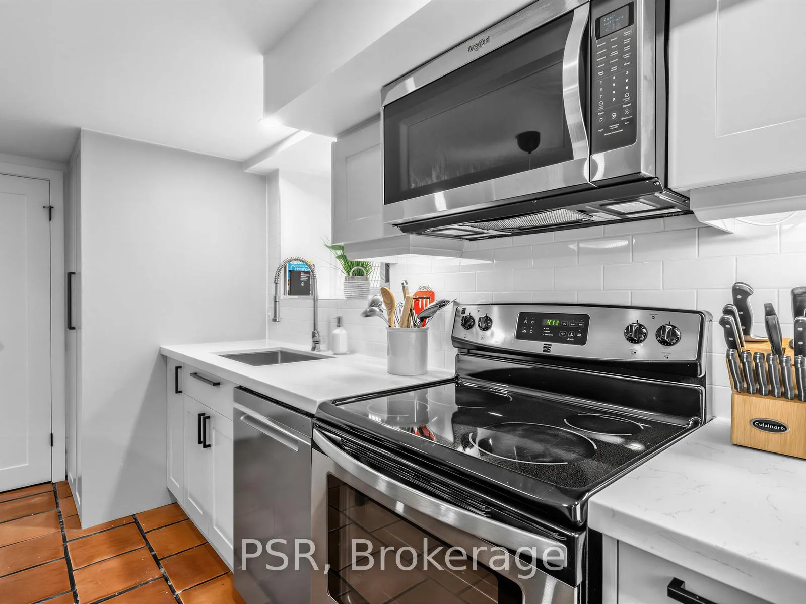 Photo 7 of Unit B, 69 Crawford Street, Toronto, Trinity-Bellwoods — HOMEH