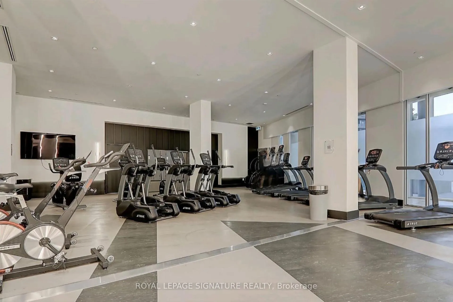 Photo 22 of Unit 1610, 2908 Highway 7, Vaughan, Concord — HOMEH