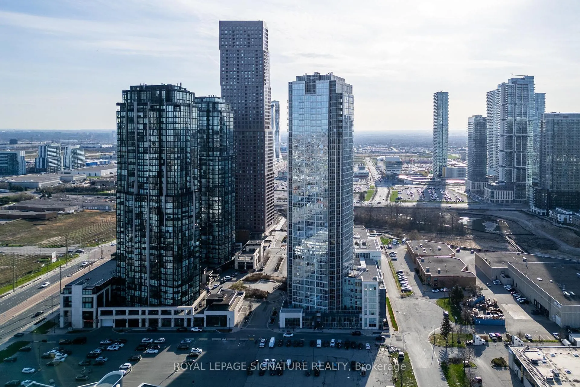 Photo 34 of Unit 1610, 2908 Highway 7, Vaughan, Concord — HOMEH