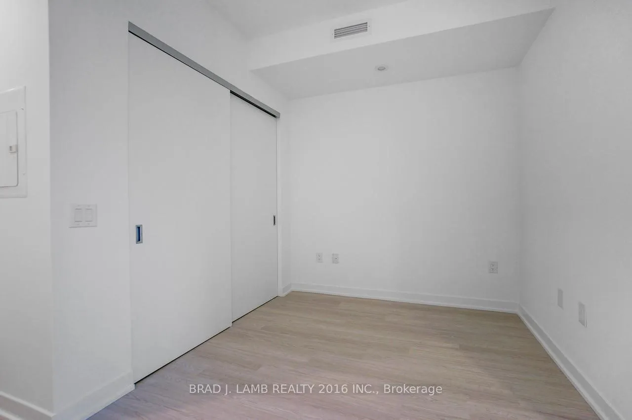Photo 7 of Unit 1313, 195 McCaul Street, Toronto, Kensington-Chinatown — HOMEH