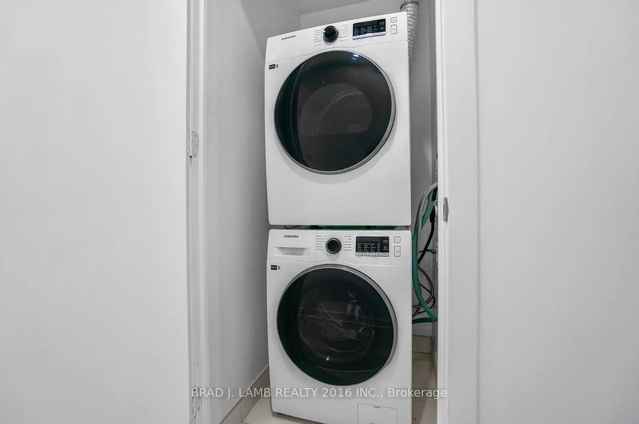 Photo 18 of Unit 1313, 195 McCaul Street, Toronto, Kensington-Chinatown — HOMEH