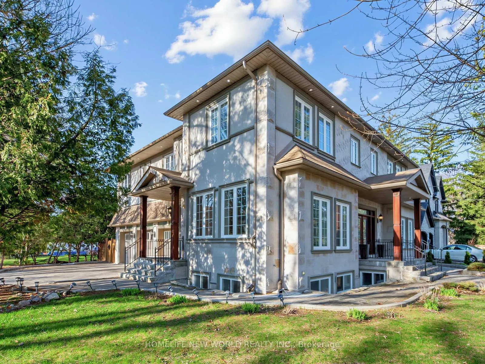 Photo 3 of 5 Oakcrest Avenue, Markham, Village Green-South Unionville — HOMEH