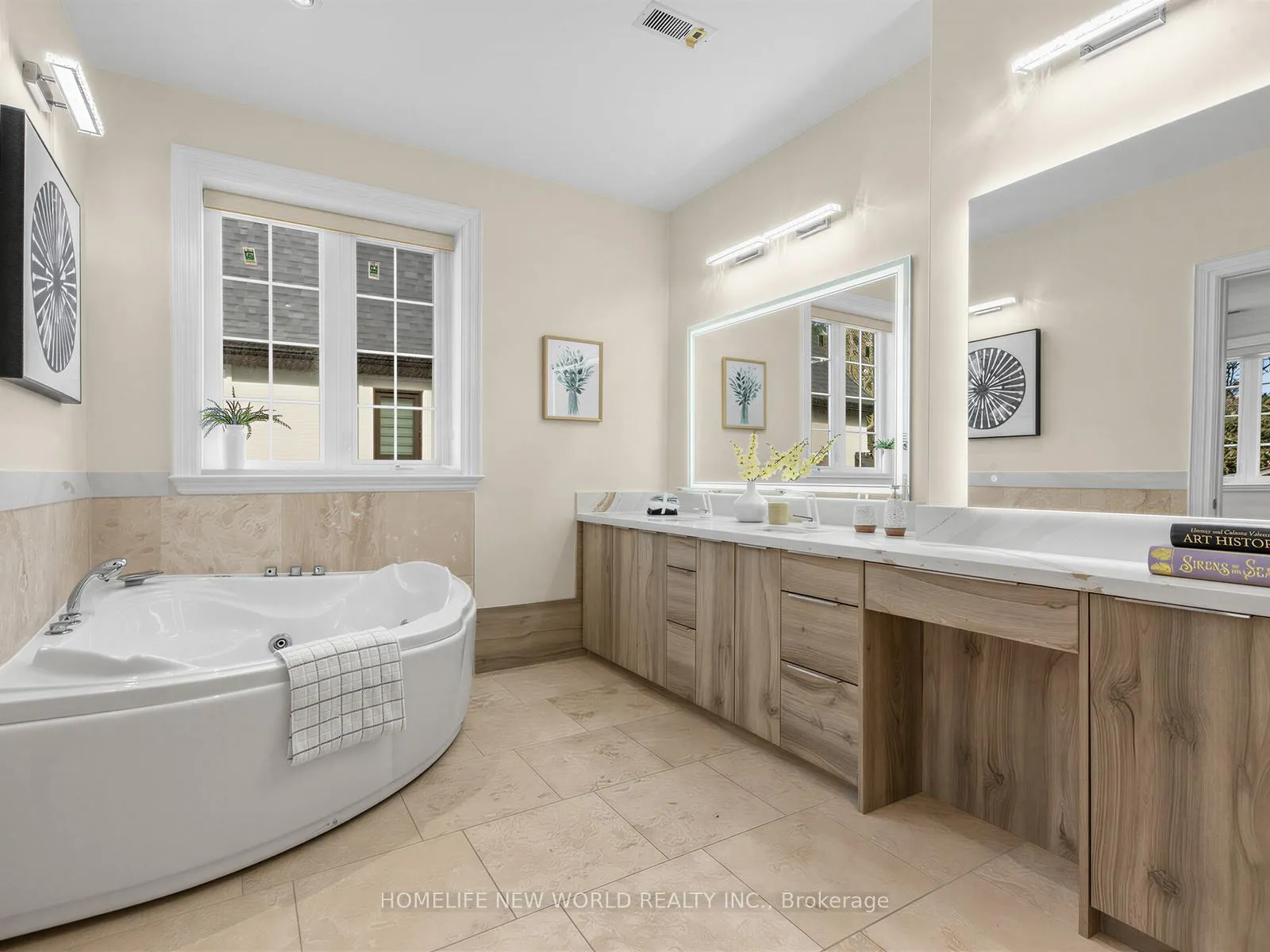 Photo 7 of 5 Oakcrest Avenue, Markham, Village Green-South Unionville — HOMEH
