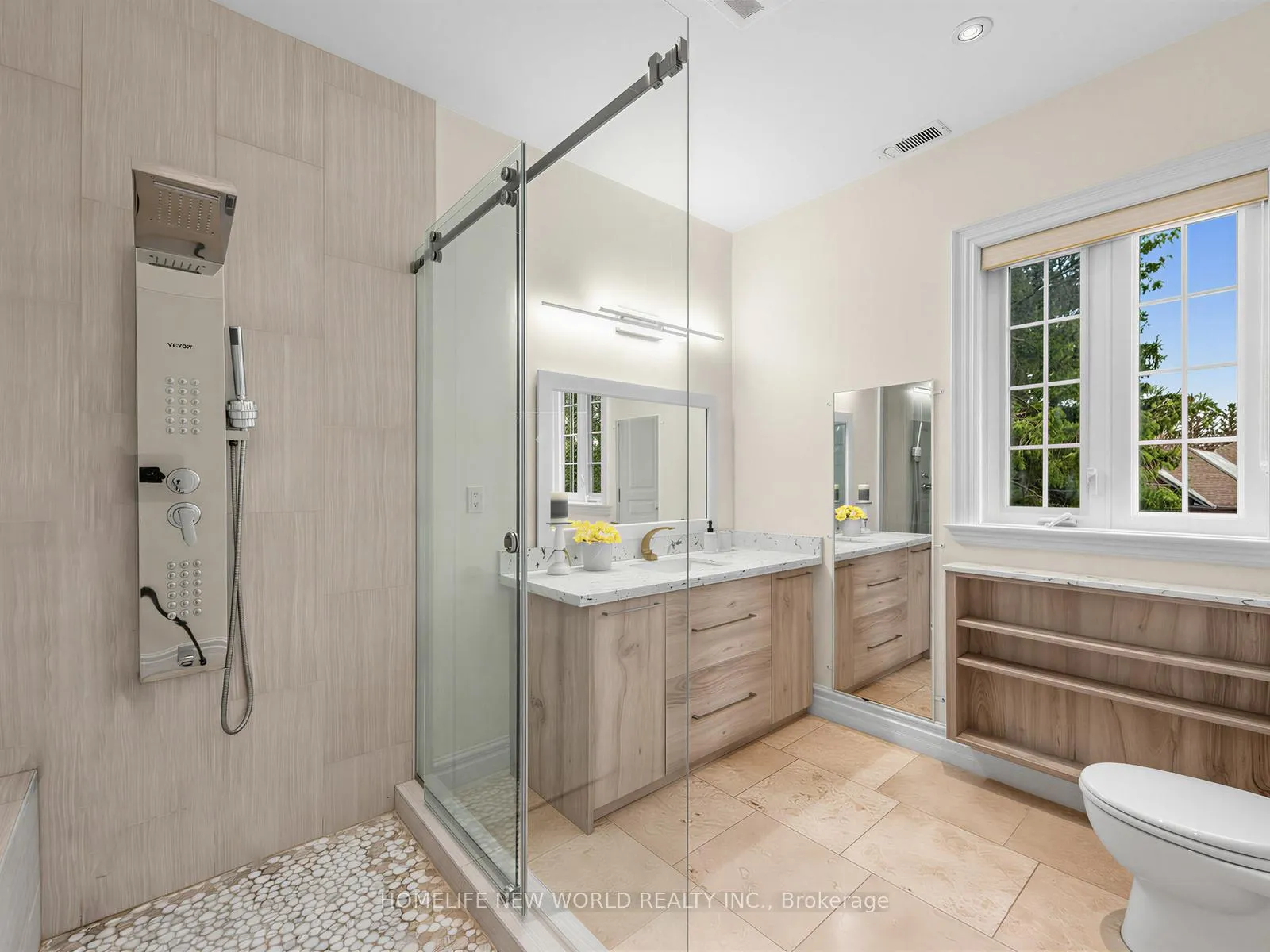 Photo 14 of 5 Oakcrest Avenue, Markham, Village Green-South Unionville — HOMEH