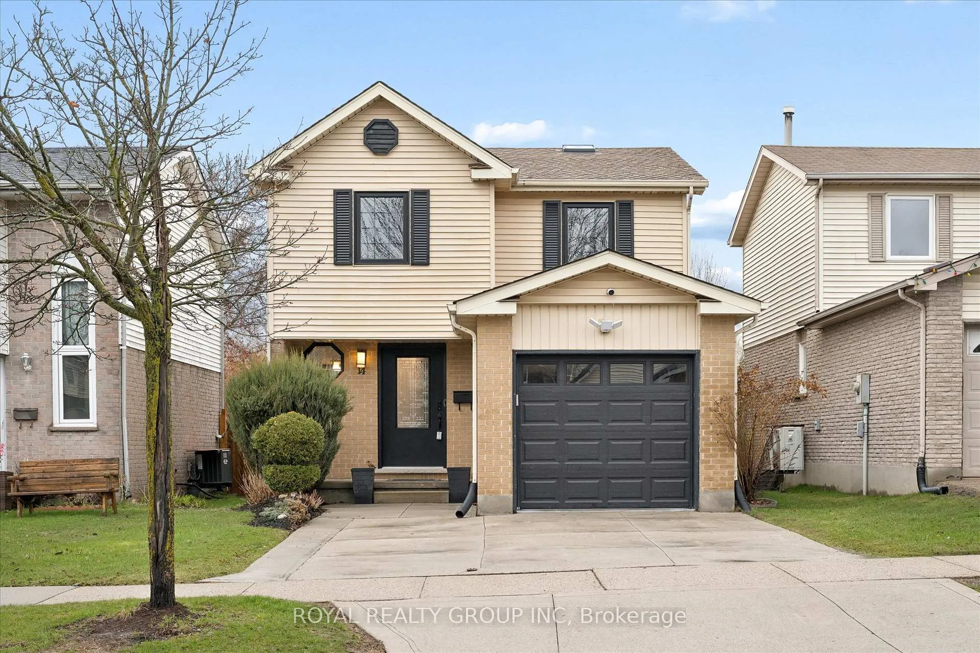 Photo 1 of 14 Wycliffe Place, Kitchener — HOMEH