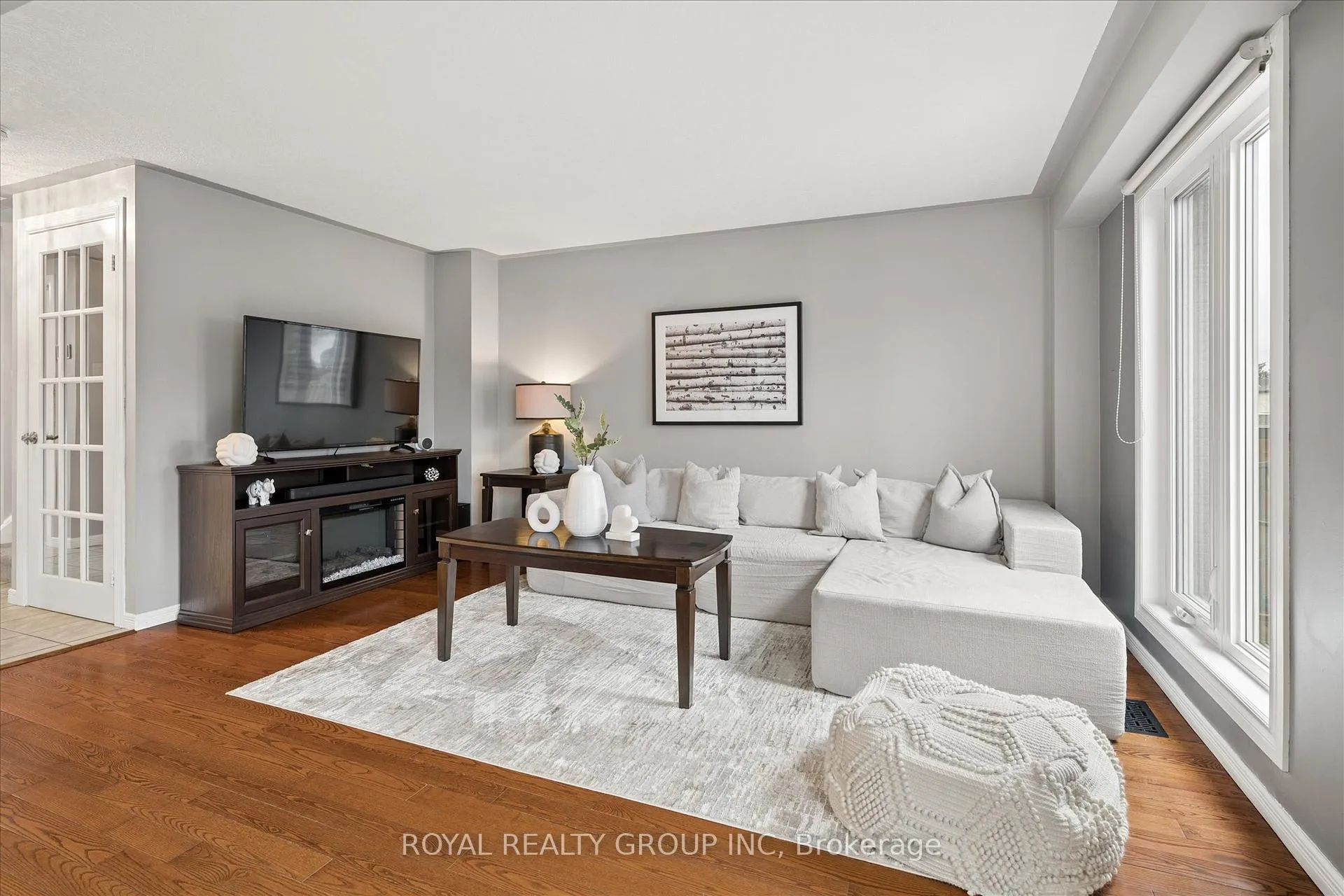 Photo 12 of 14 Wycliffe Place, Kitchener — HOMEH