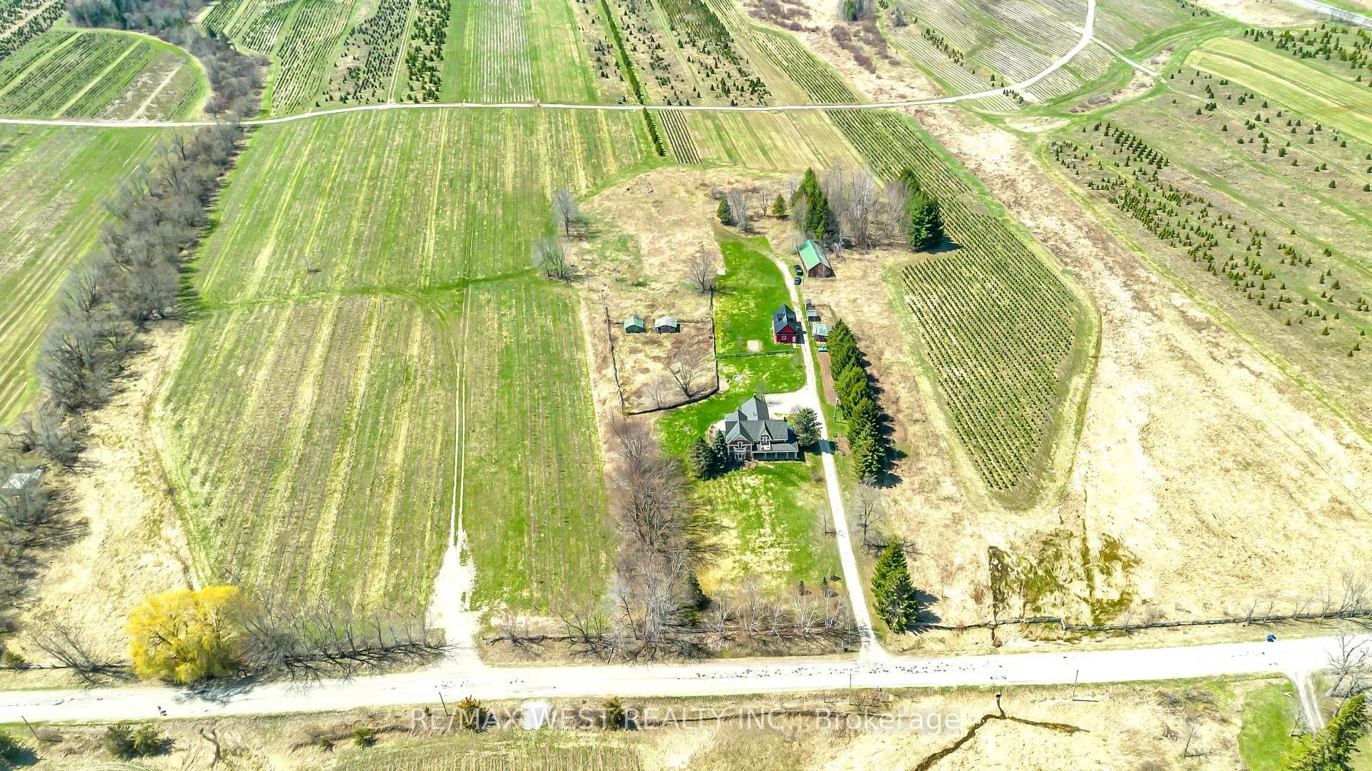 Photo 1 of 5994 Concession Rd 2, Adjala-Tosorontio, Rural Adjala-Tosorontio — HOMEH
