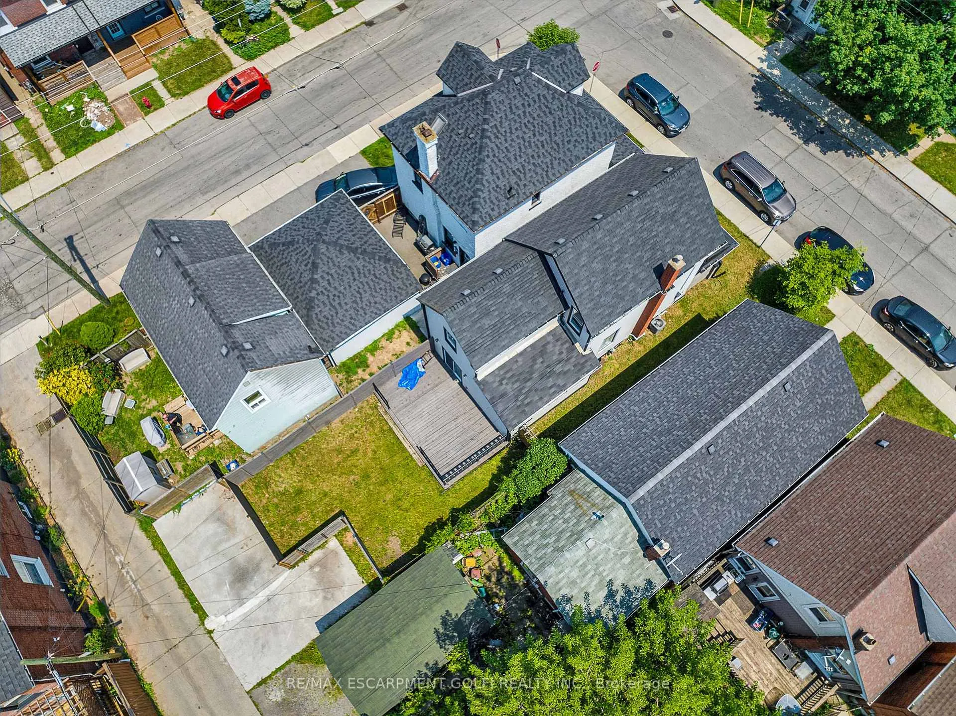 Photo 39 of 221 Rosslyn Avenue N, Hamilton, Crown Point — HOMEH