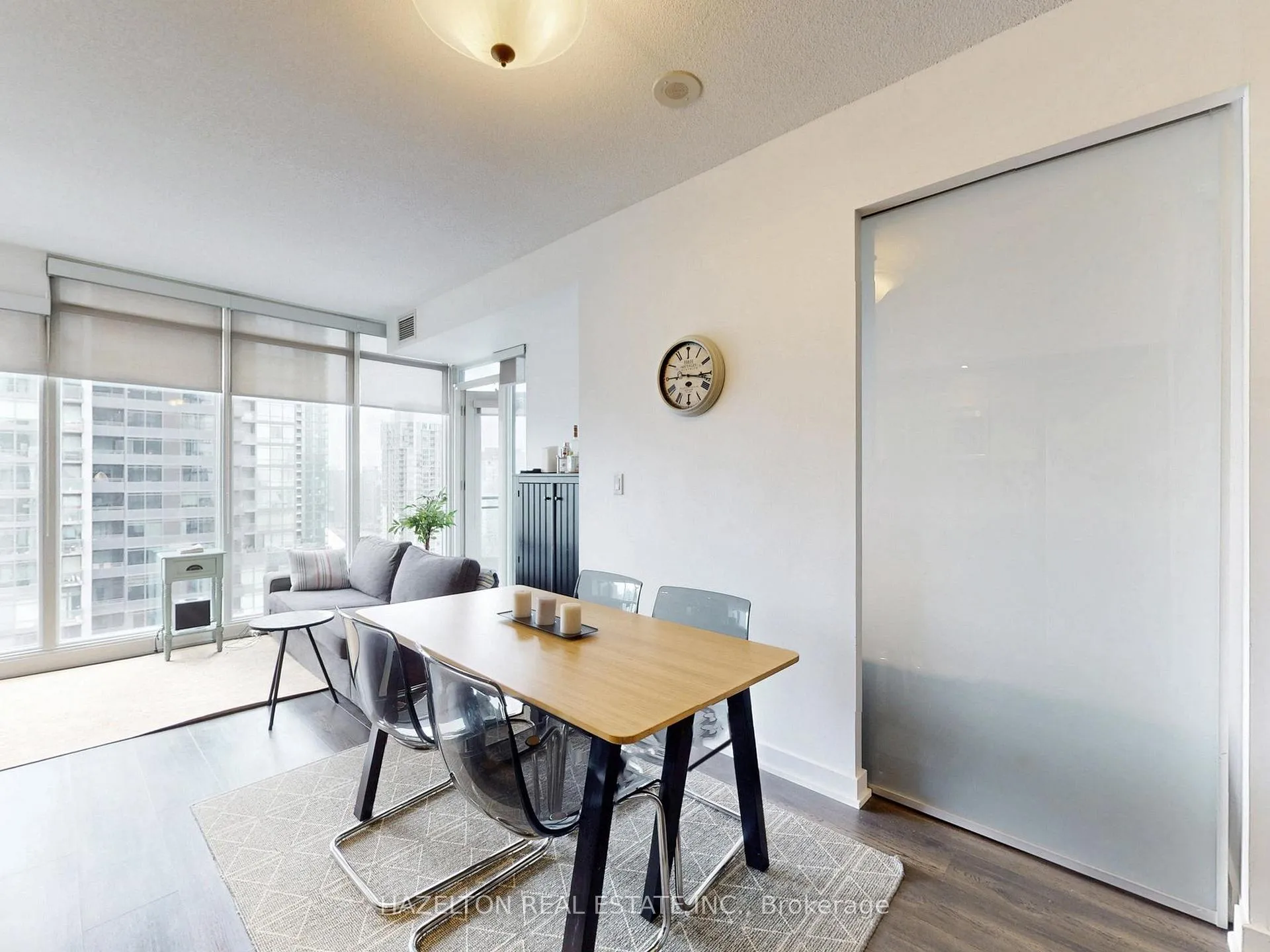 Photo 15 of Unit 3502, 25 Capreol Court, Toronto, Waterfront Communities — HOMEH