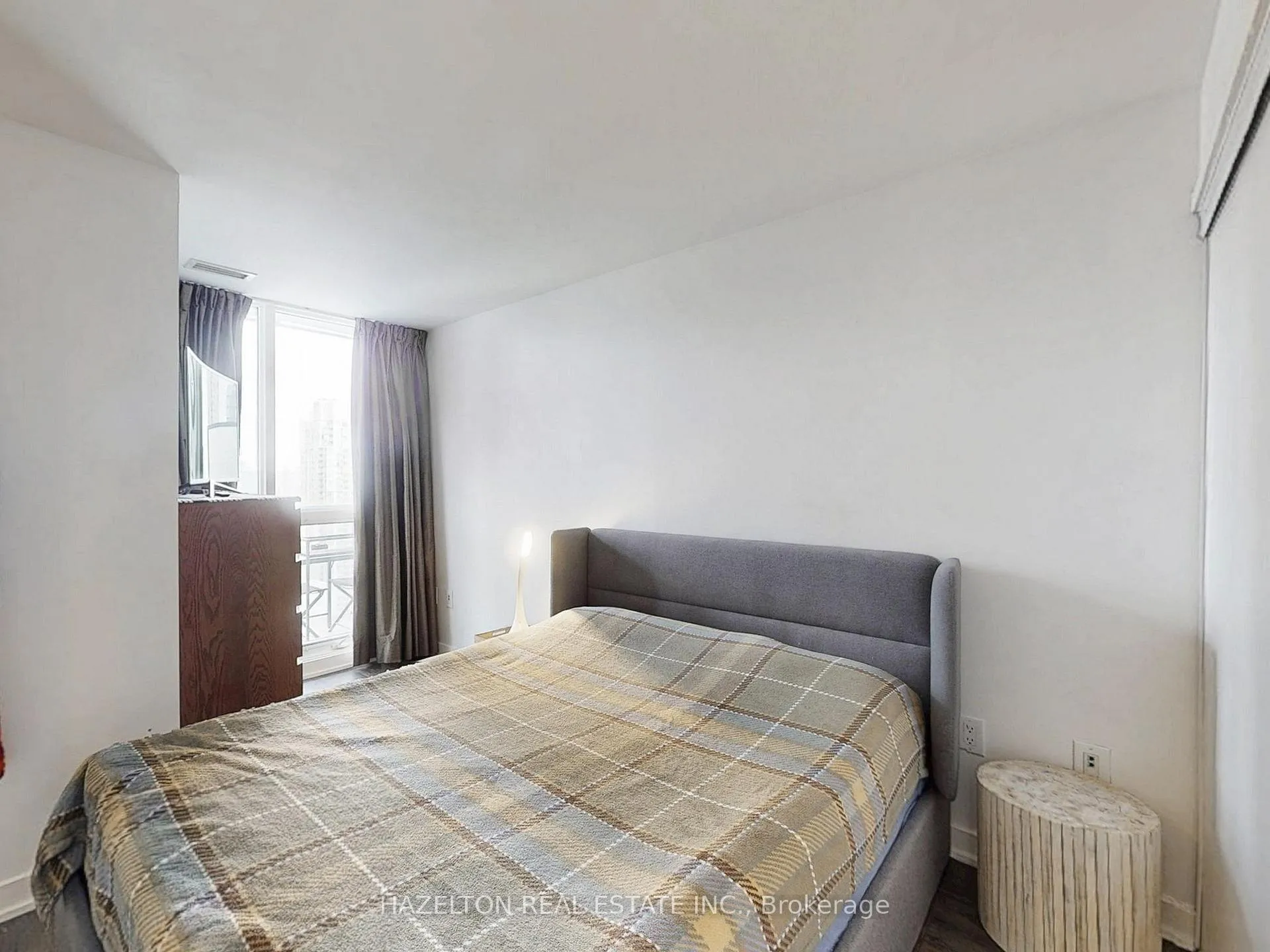 Photo 19 of Unit 3502, 25 Capreol Court, Toronto, Waterfront Communities — HOMEH