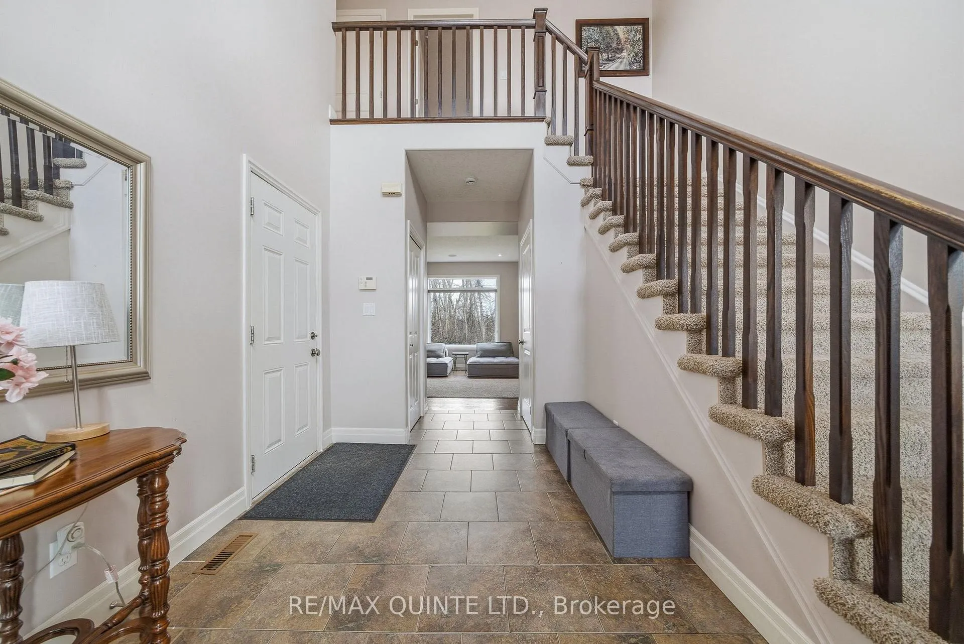 Photo 5 of 47 Hanover Court, Belleville, Thurlow Ward — HOMEH
