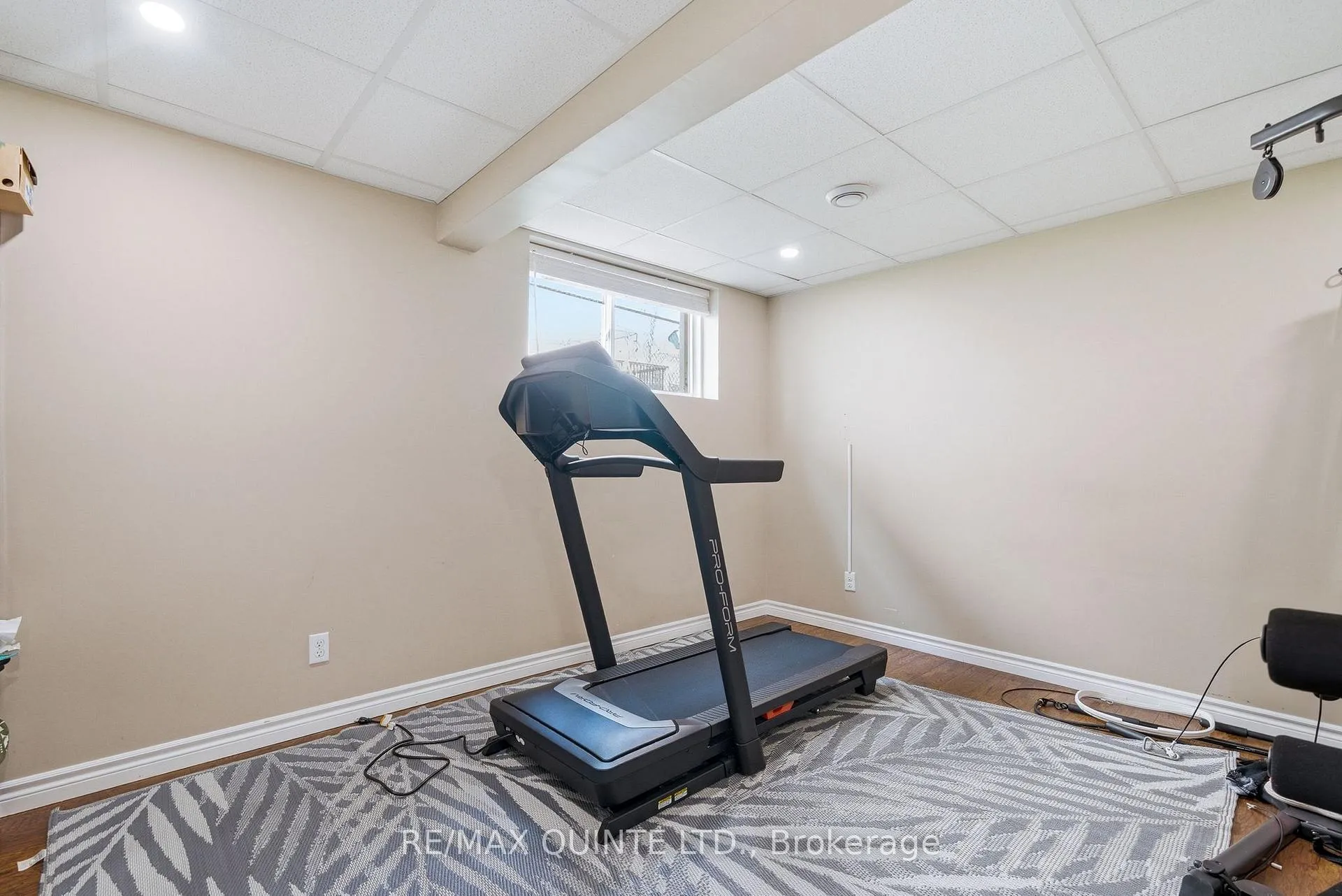 Photo 29 of 47 Hanover Court, Belleville, Thurlow Ward — HOMEH