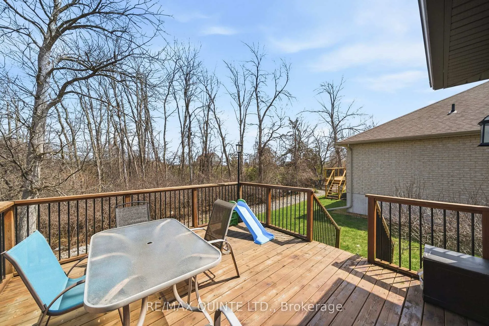Photo 31 of 47 Hanover Court, Belleville, Thurlow Ward — HOMEH